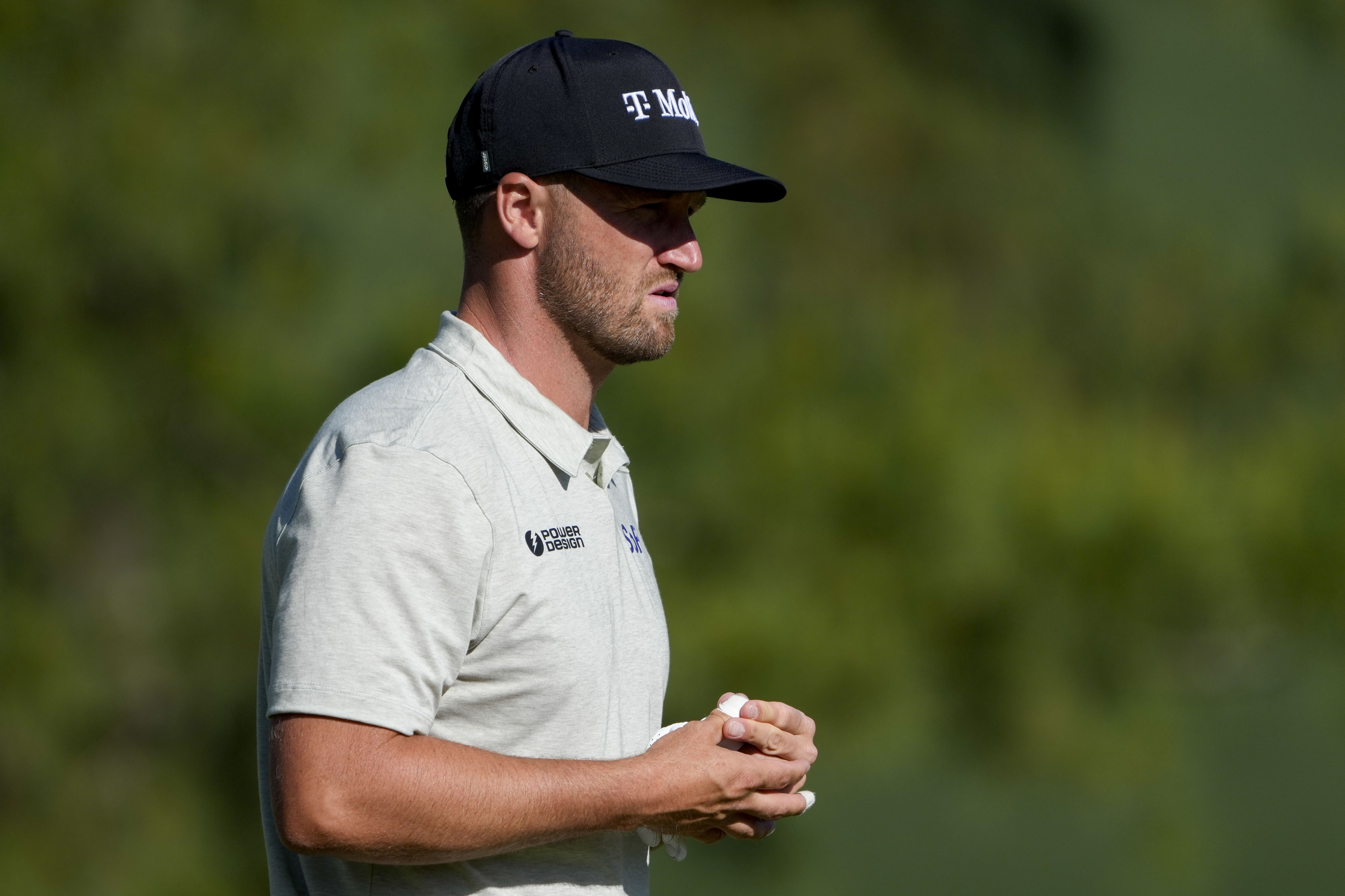 Wyndham Clark - who's featured in my RBC Heritage sleeper picks - walks the seventh green.