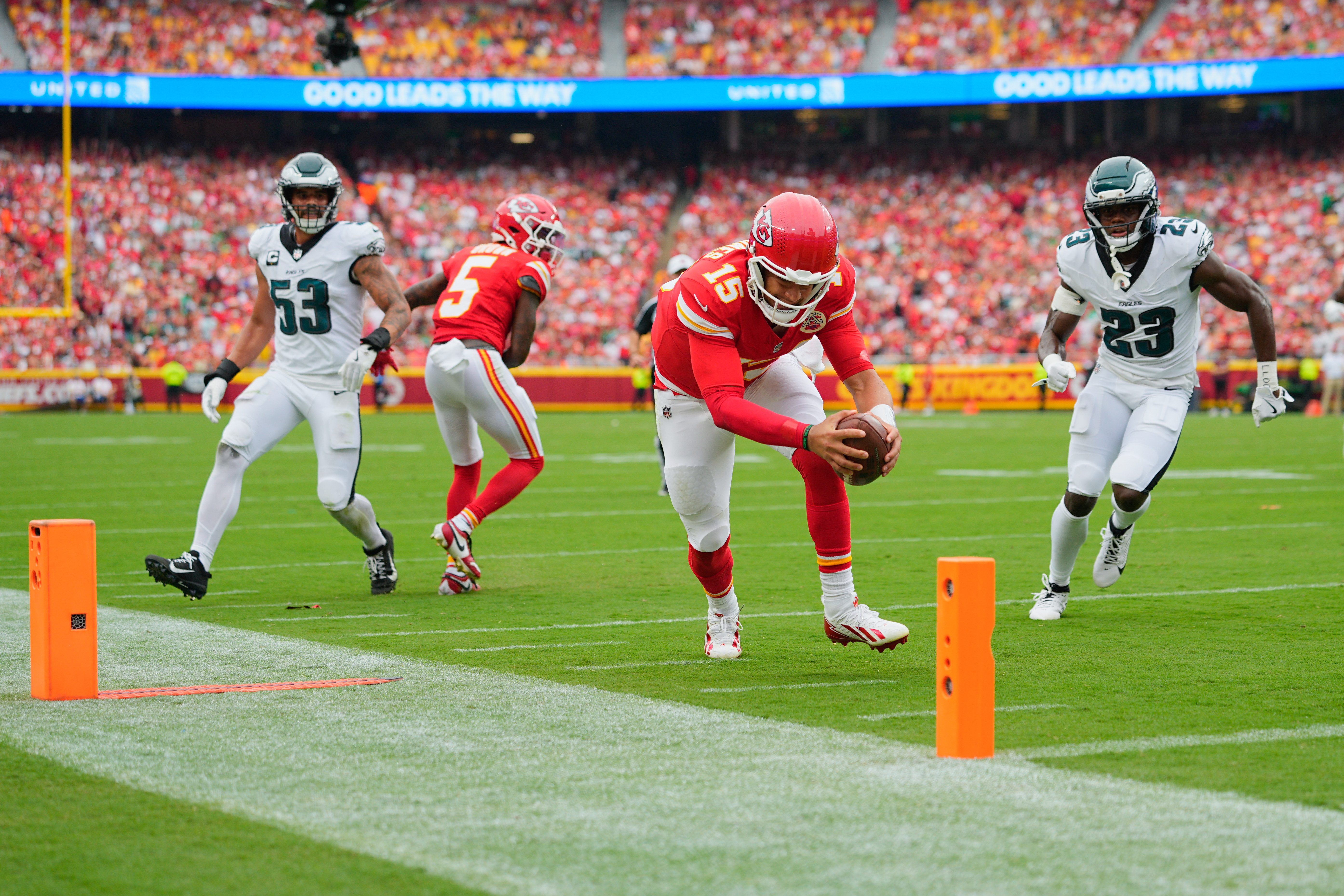 First Touchdown Scorer Predictions for Sunday Night Football Week 3: Chiefs vs. Giants