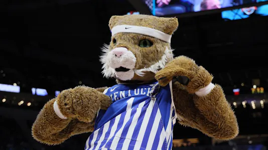 Kentucky Wildcats mascot on the court in the game between the Kentucky Wildcats and the Michigan State Spartans Spartans as we look at the Kentucky sports betting launch.