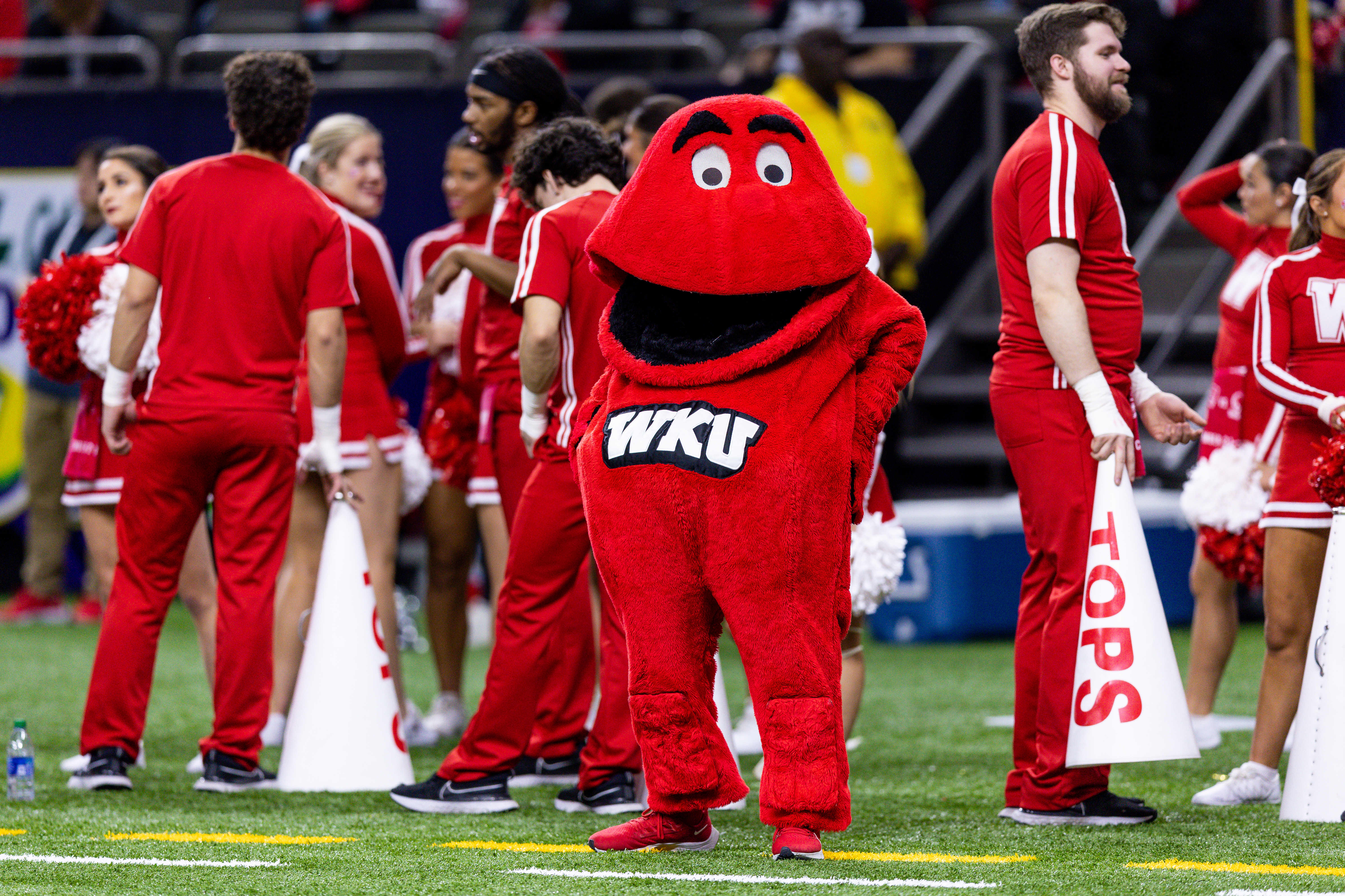 College Football Week 0 Odds & Schedule: Early Lines, Kickoff Times, and TV Info