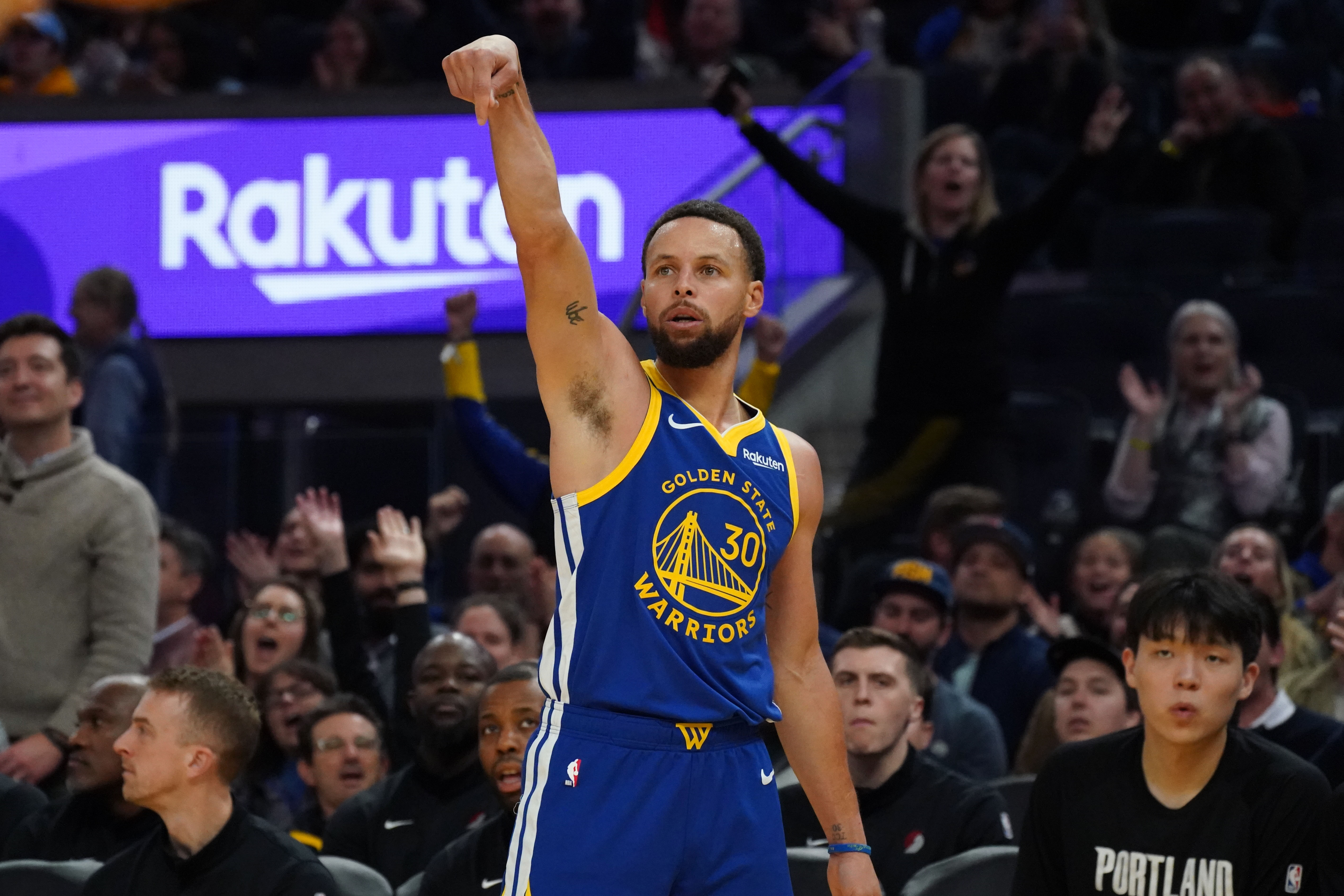 Golden State Warriors guard Stephen Curry (30), seen here making a 3-pointer, is featured in our NBA player props and best bets for MLK Day 2026.