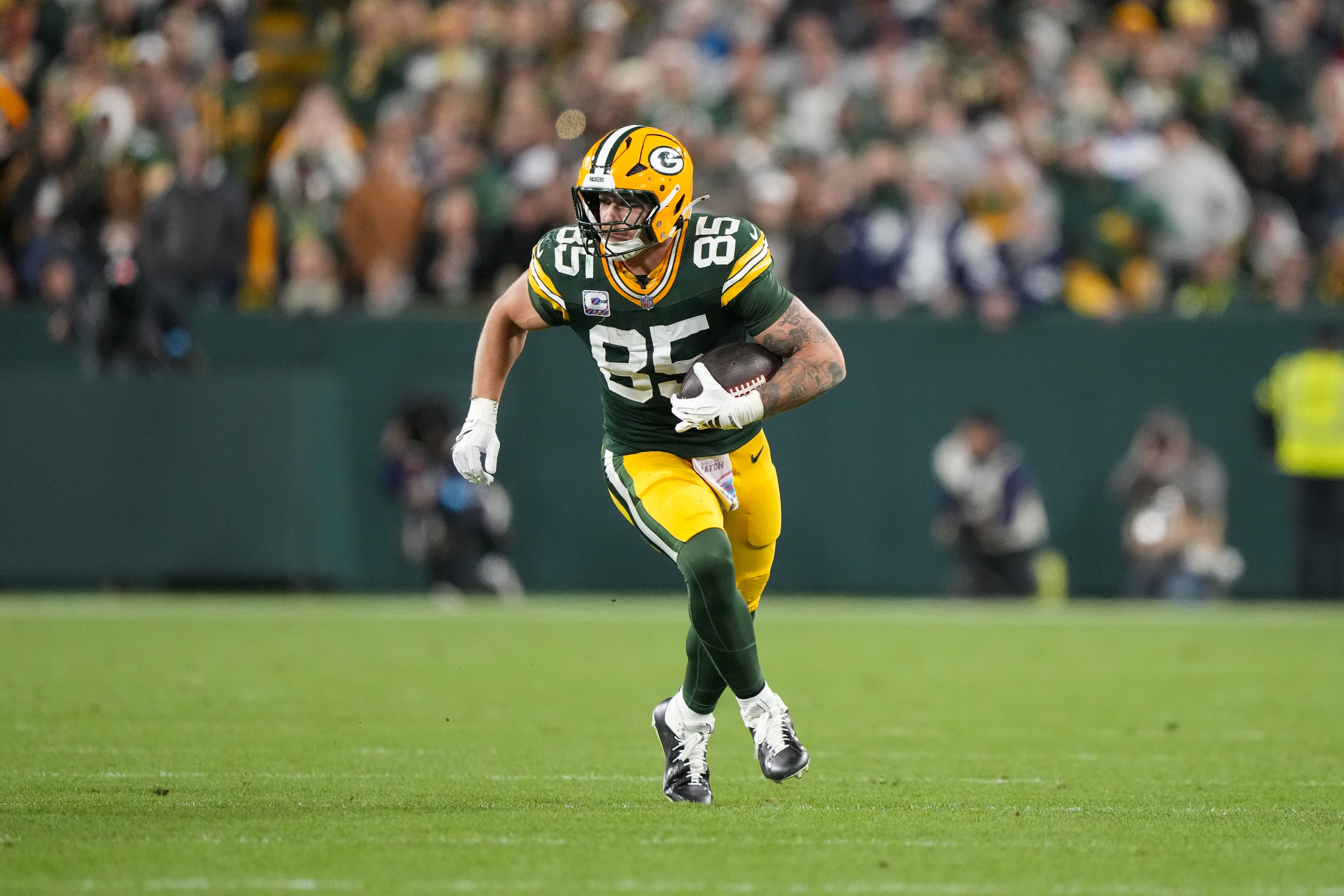 Green Bay Packers tight end Tucker Kraft (85) during the game as he is featured in our Packers vs. Lions same-game parlay.