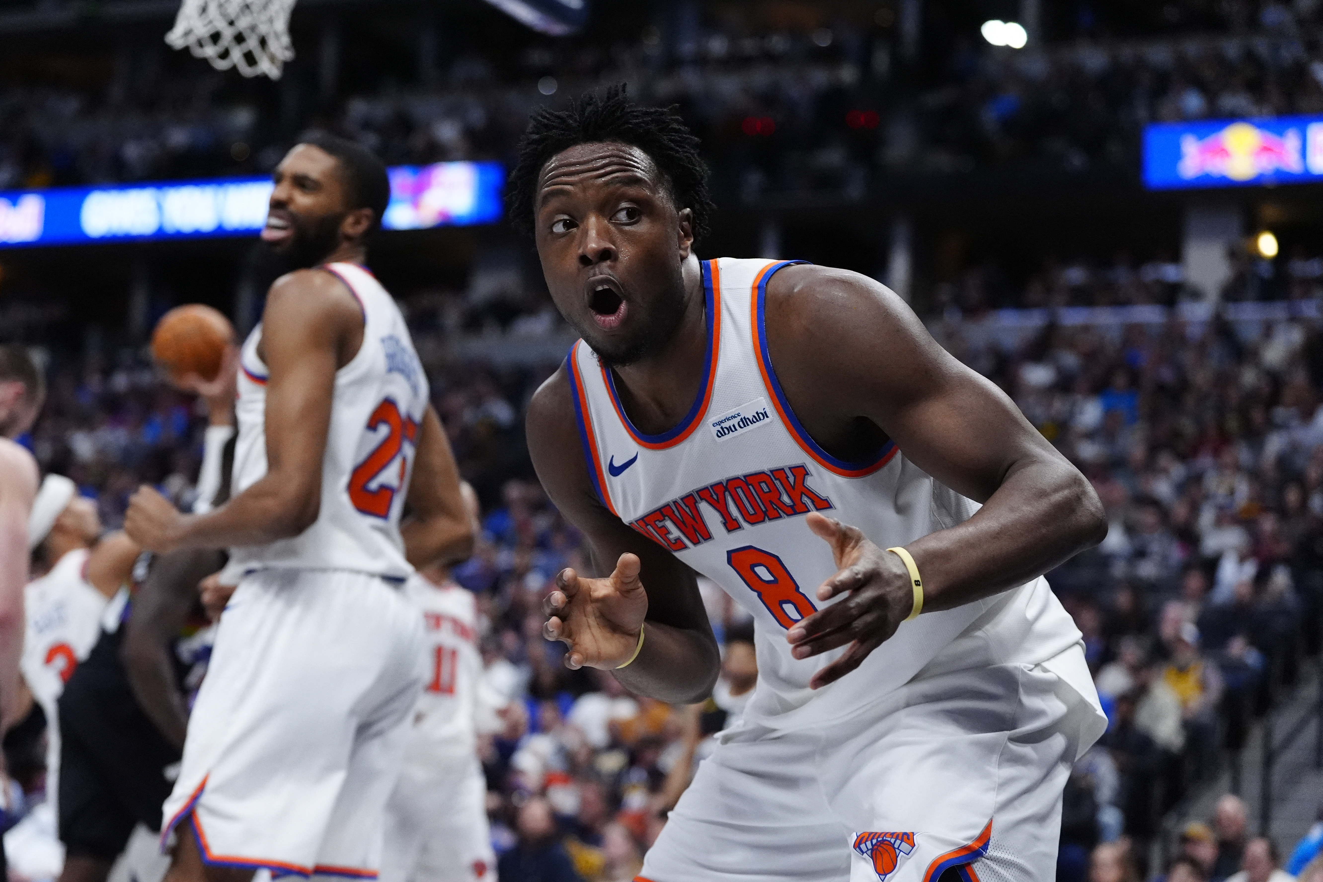 New York Knicks forward OG Anunoby (8), seen here reacting during a game, is featured in our 76ers vs. Knicks player props for Game 1 today.