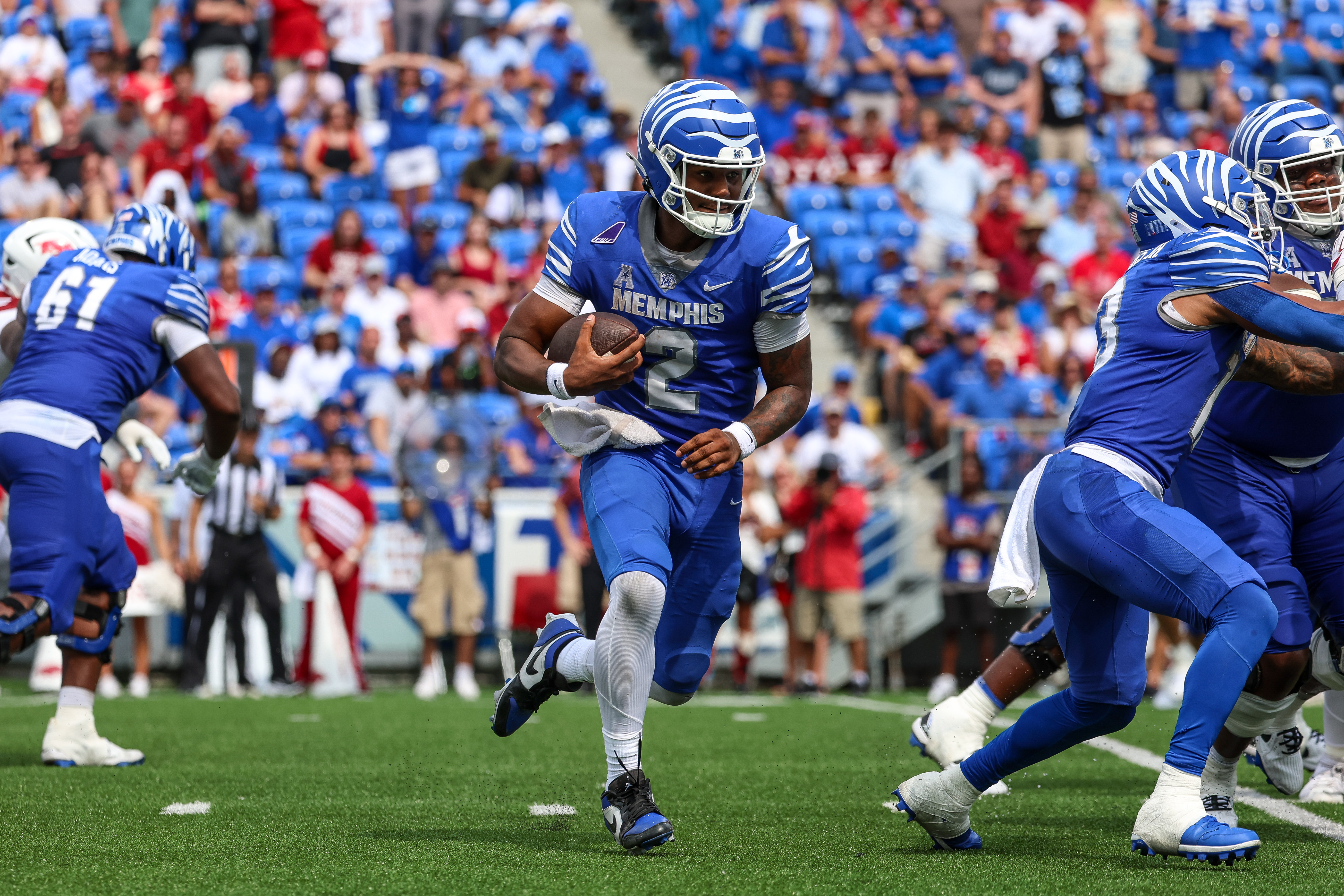 College Football Best Bets Week 6: Can Raiola Keep up His Mahomes Impression?