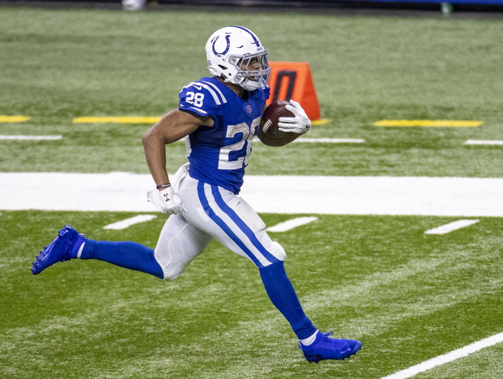 2022 NFL betting preview: Indianapolis Colts picks, odds, predictions