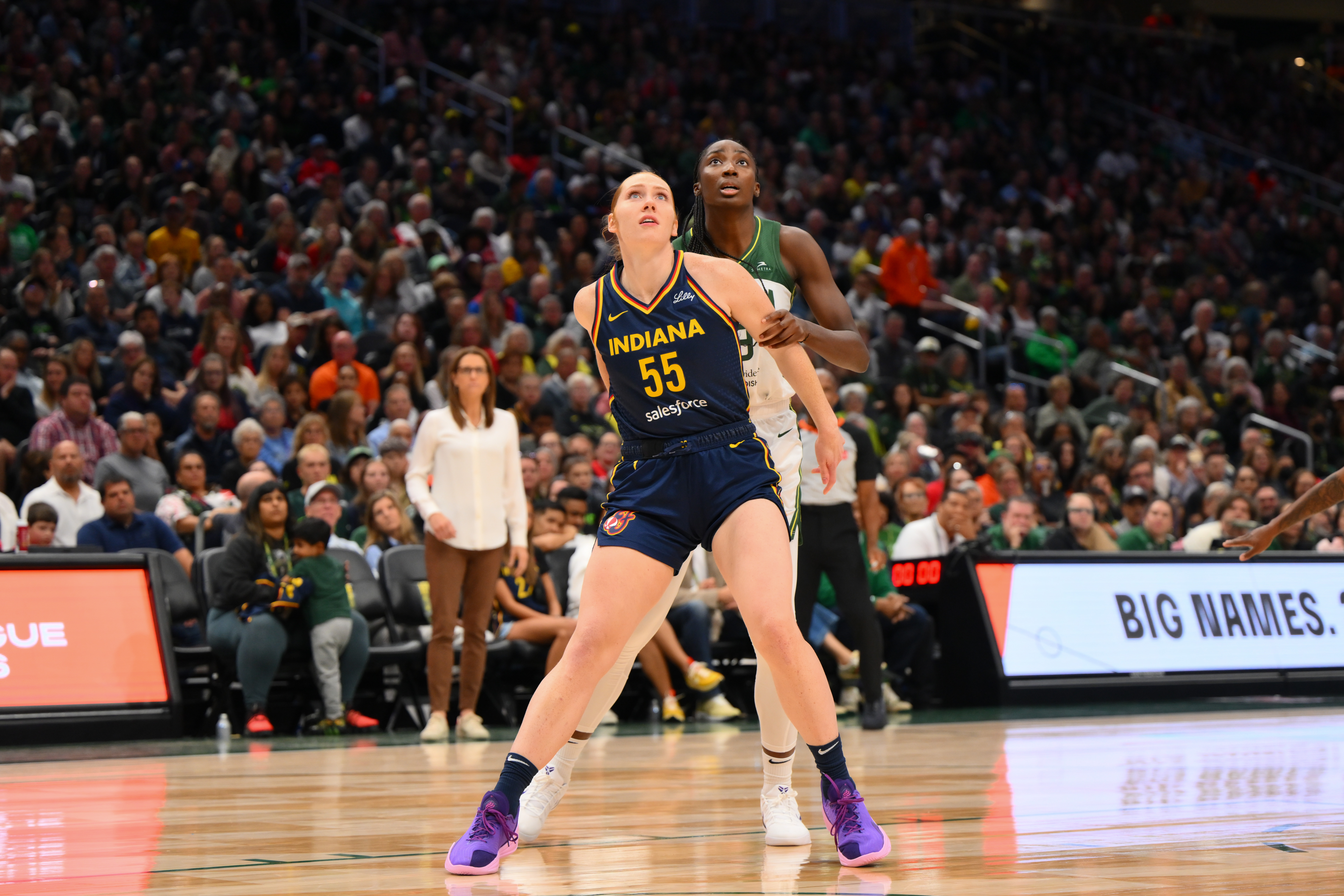 Sky vs. Fever Prediction, Odds &amp; Expert Picks: WNBA Best Bets for Sept. 5