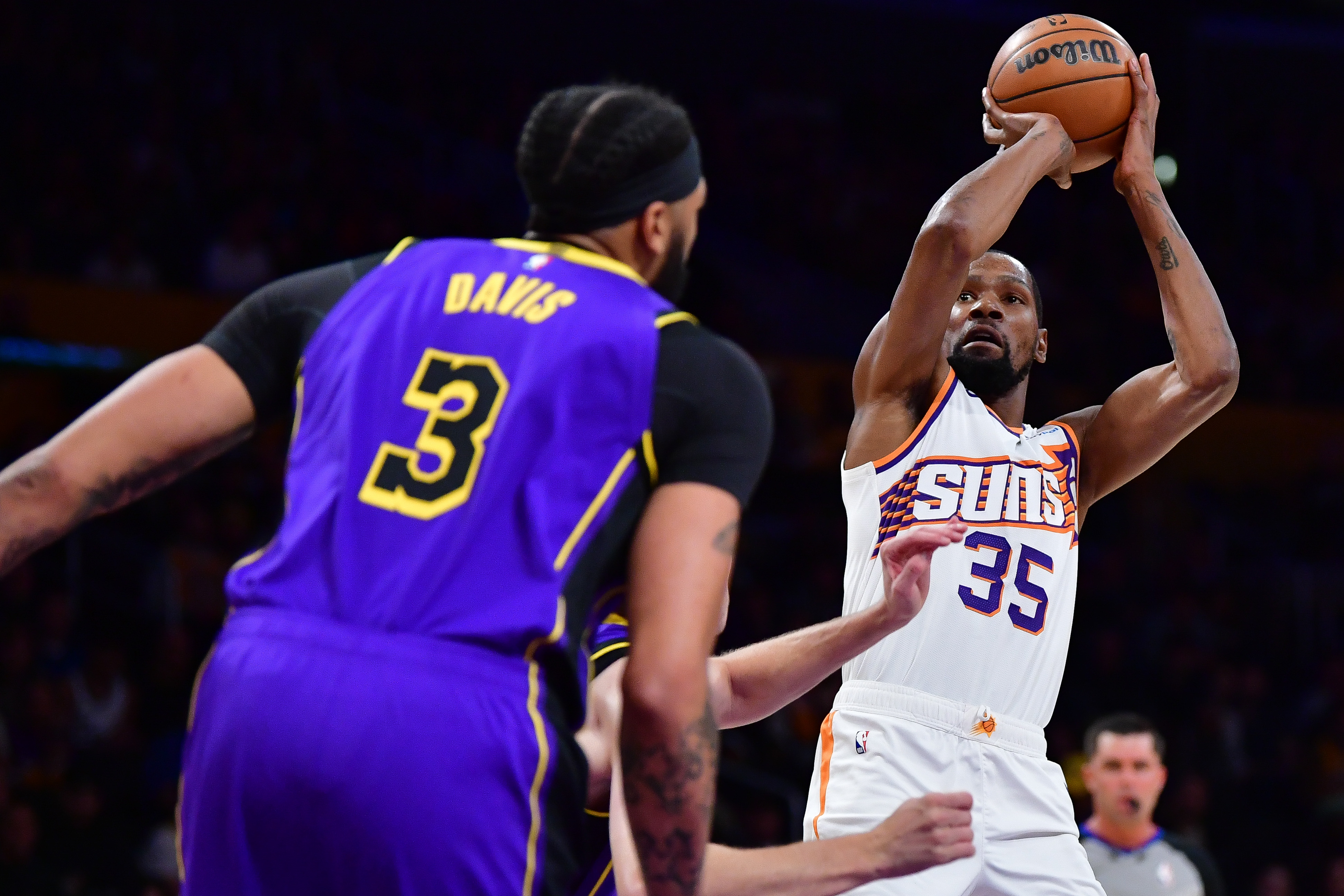 Lakers vs. Suns Player Props Tonight: NBA Odds & Player Prop Bets