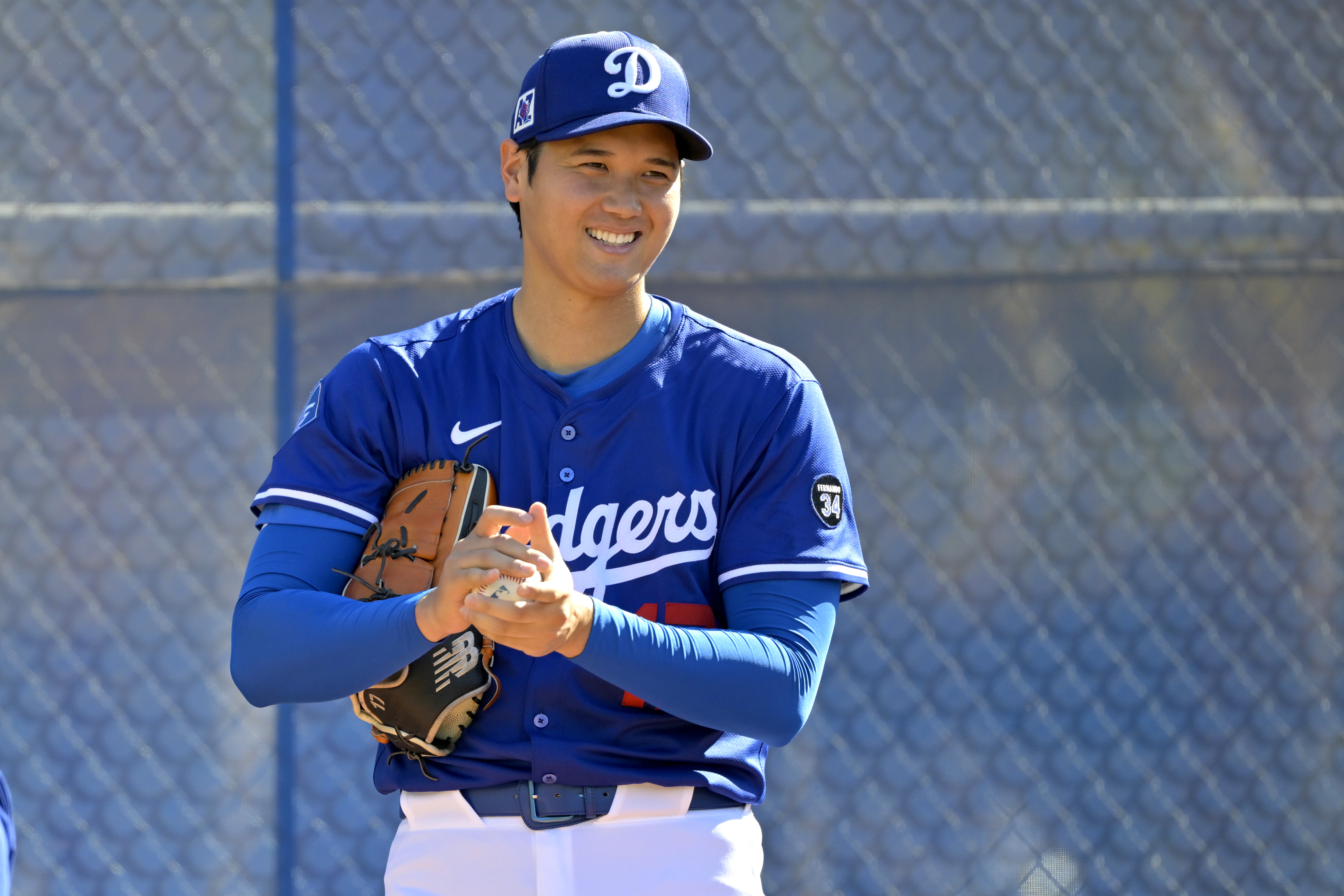 World Series Predictions: Dodgers Heavily Favored as Spring Training Games Begin