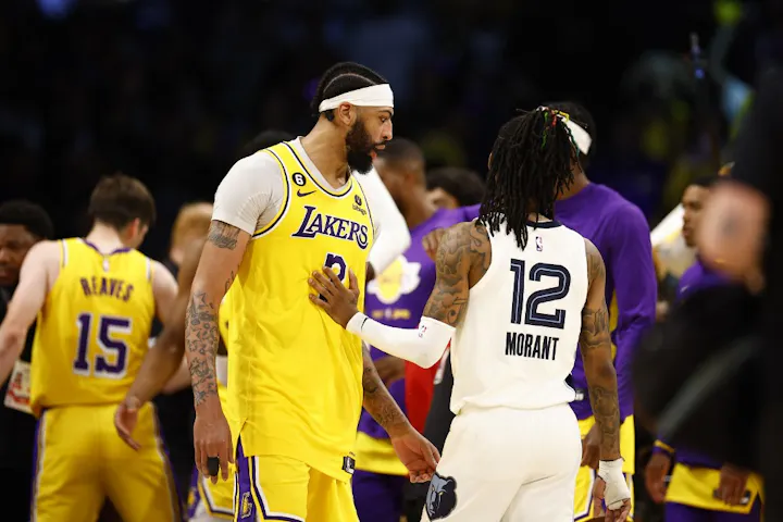 Lakers vs. Grizzlies Predictions, Picks & Odds: Can Memphis Limit Davis Again in Game 5?