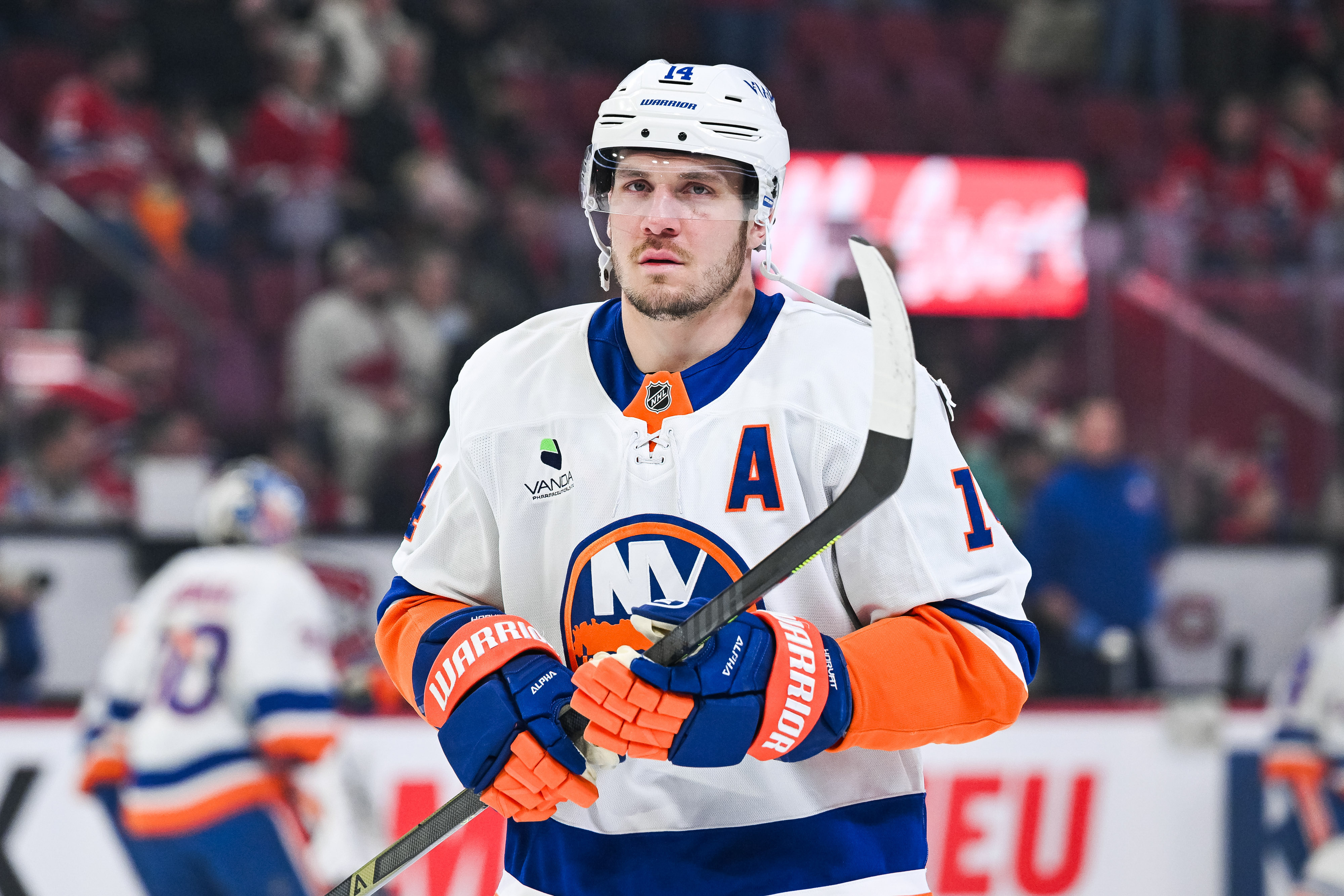 New York Islanders center Bo Horvat looks on as we make our best Penguins vs. Islanders prediction. 