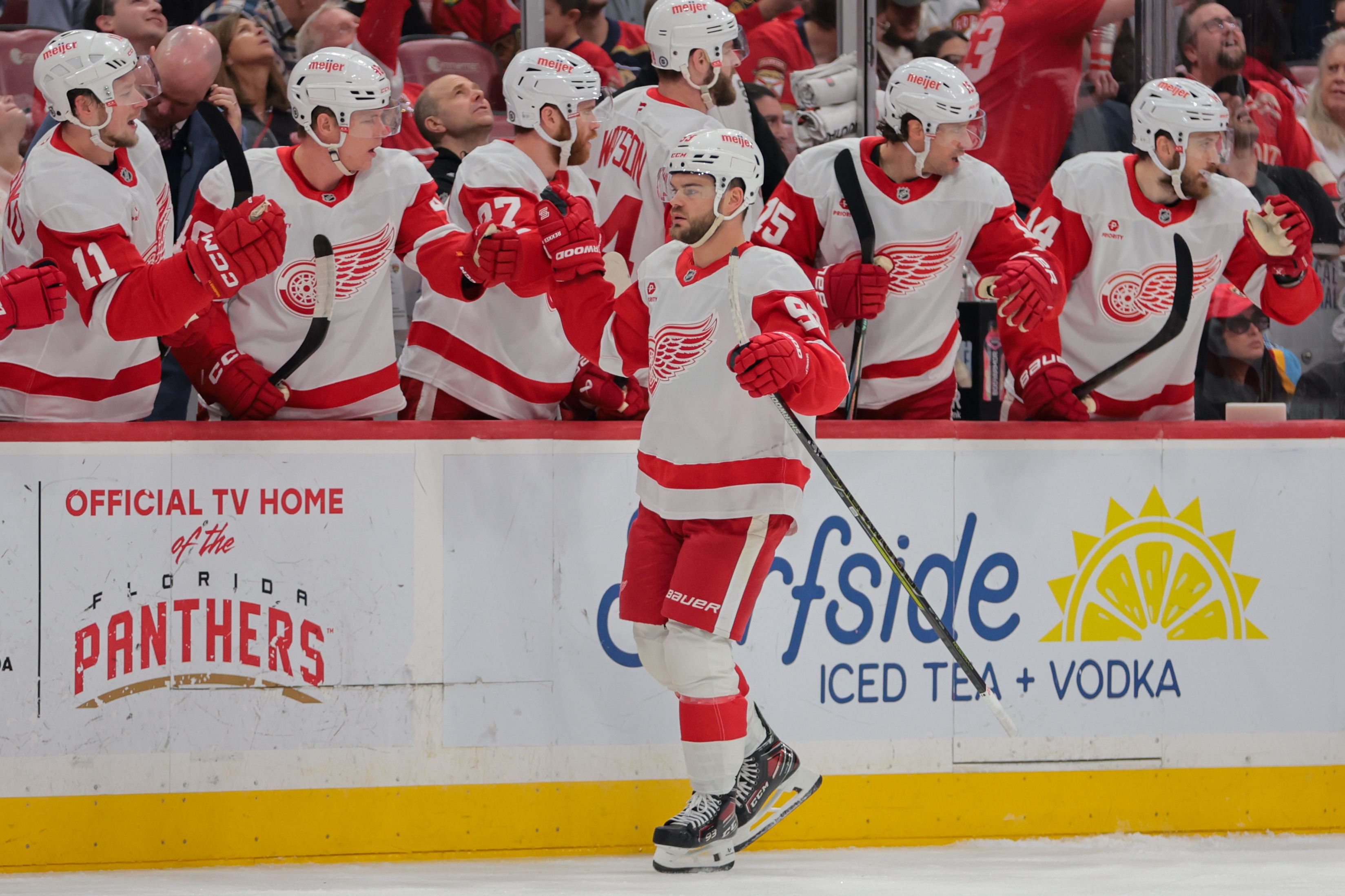 Best Red Wings vs. Golden Knights Player Props: NHL Prop Bet Picks for Nov. 4