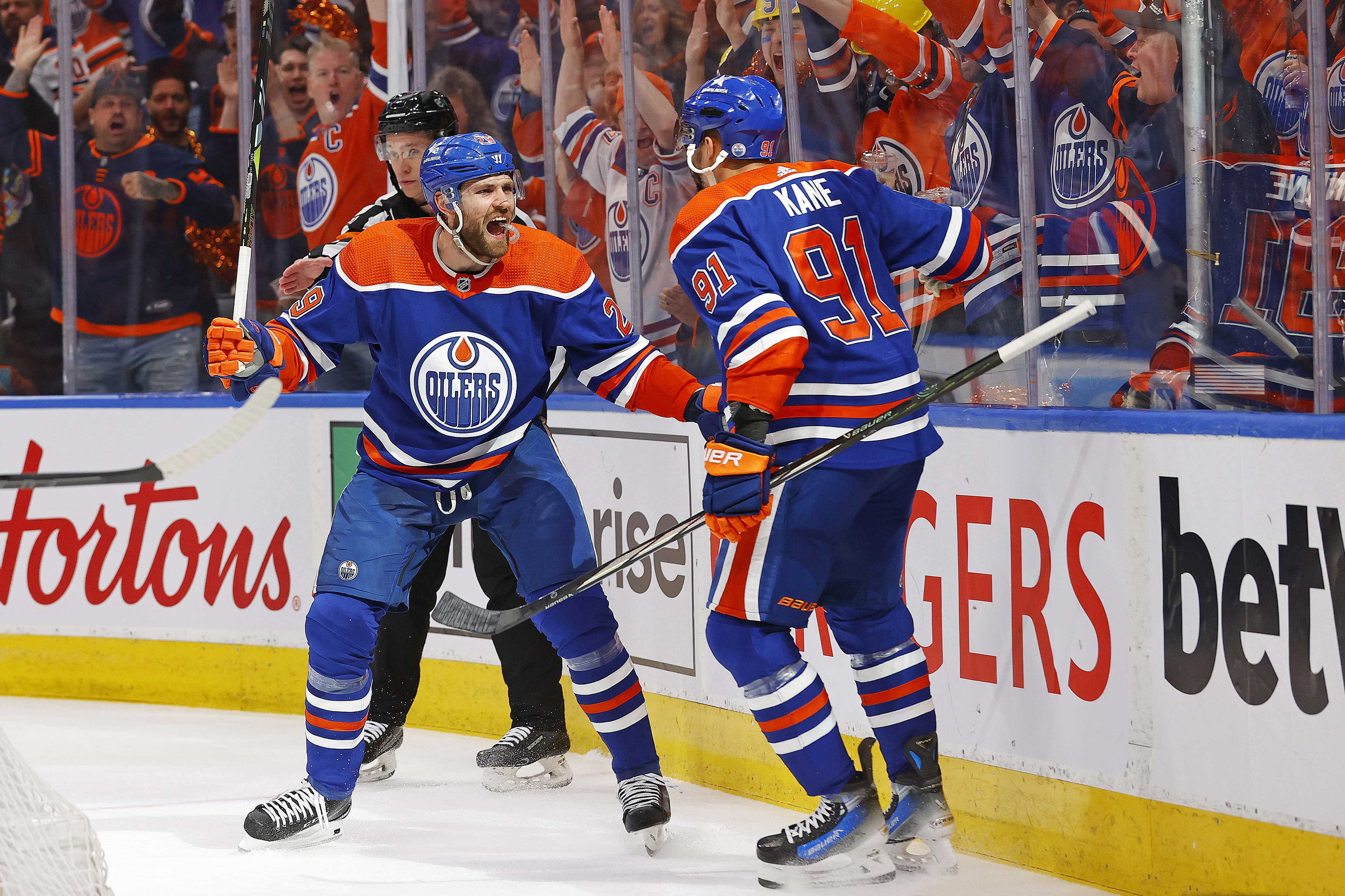 Oilers vs. Golden Knights Player Props: Game 1 Odds & NHL Expert Picks for Tuesday, May 6