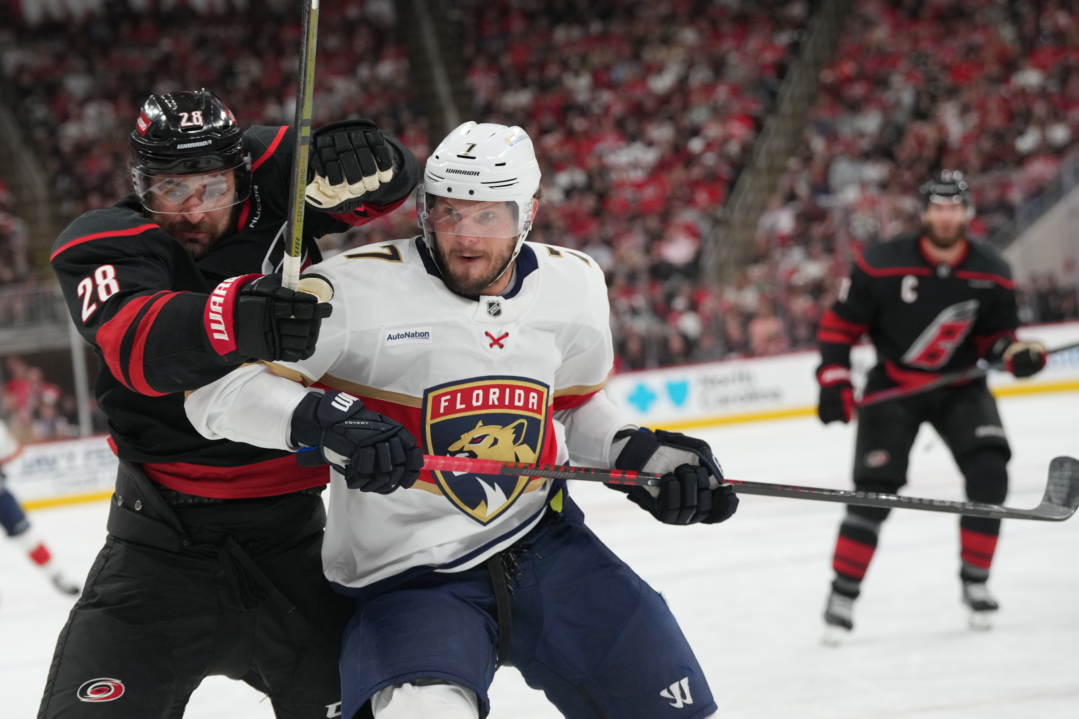 Hurricanes vs. Panthers Prediction: Today's Game 4 Odds & Expert Picks, May 26 