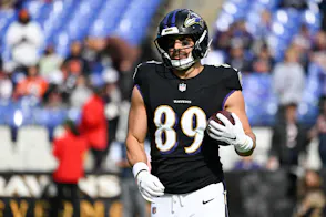 Baltimore Ravens tight end Mark Andrews (89) warms up before a game as we break down our Ravens vs. Dolphins prediction, betting odds, and expert picks.