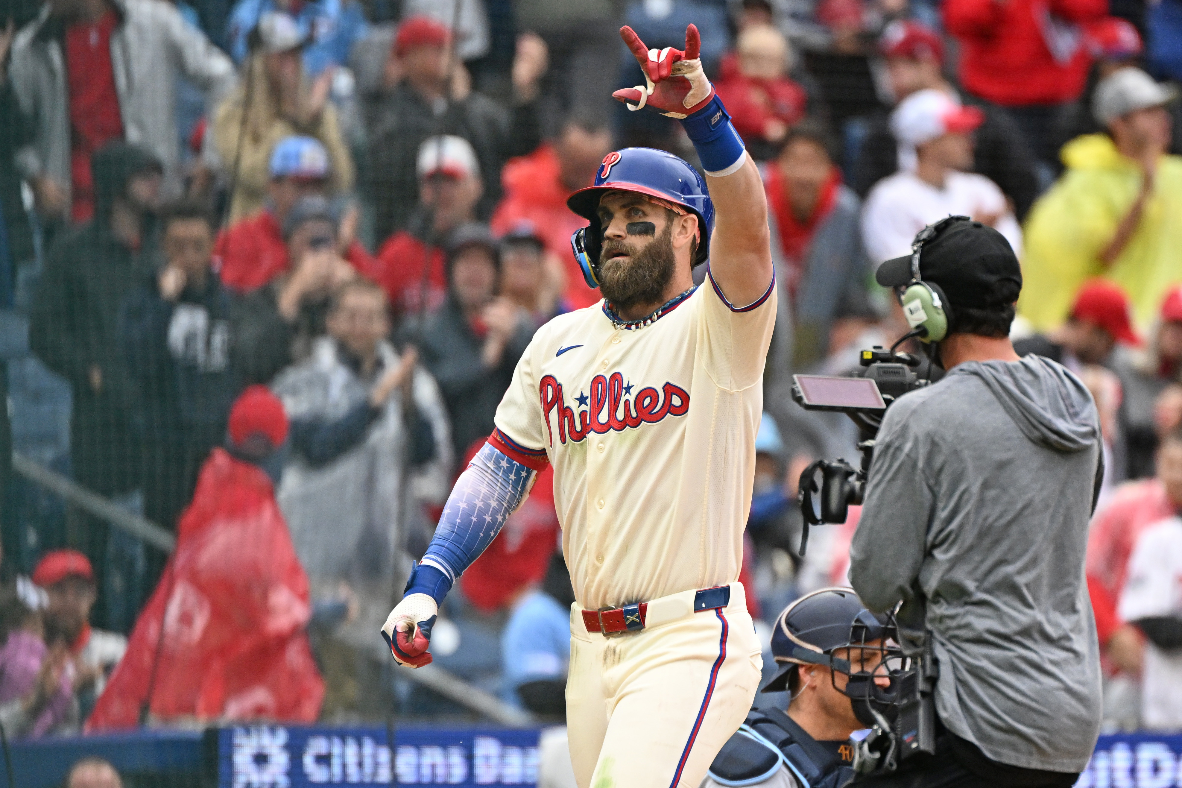 Pictured: Bryce Harper in action as we break down our Phillies vs. Braves Prediction & Picks. Photo by Eric Hartline-Imagn Images.
