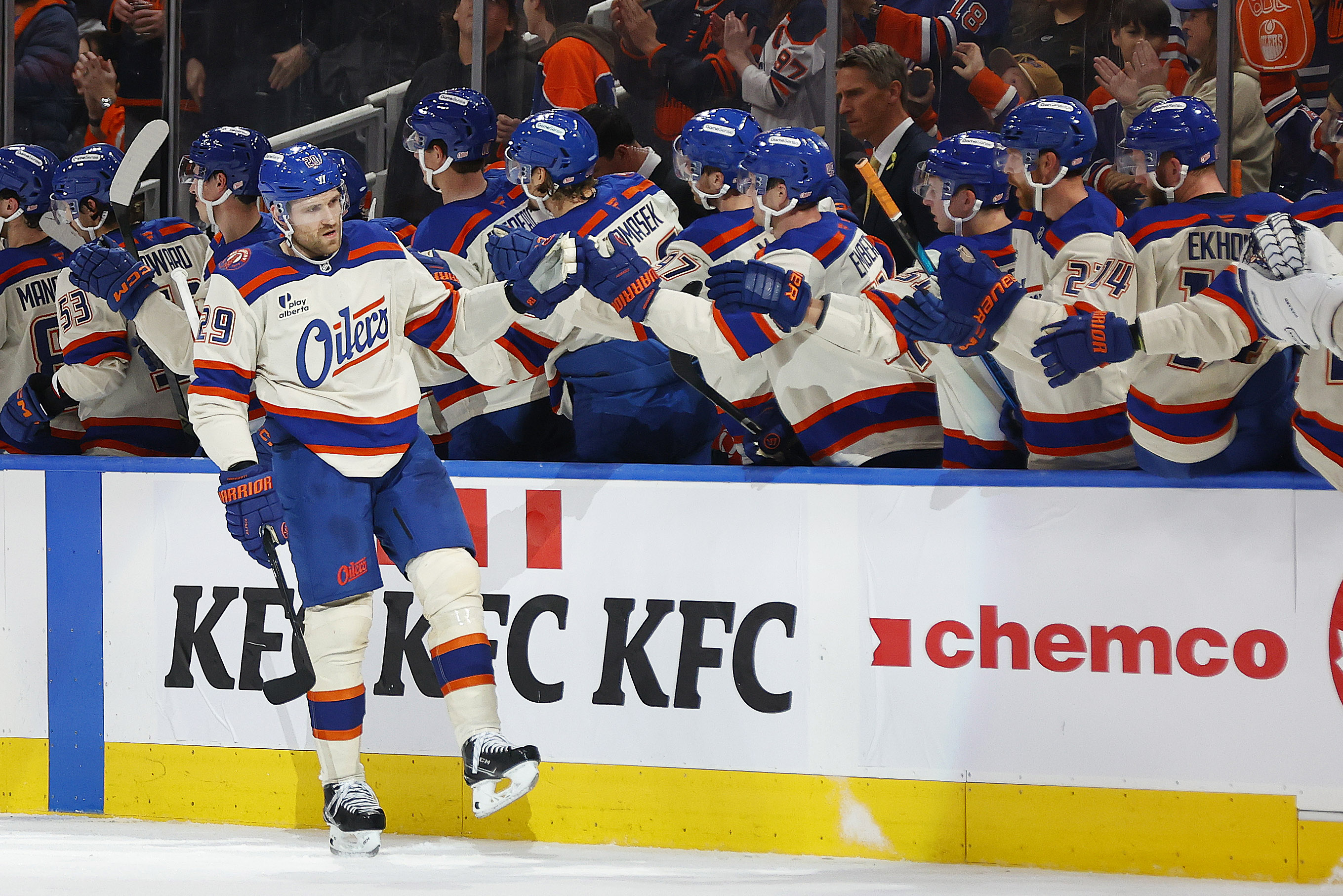 NHL Player Props Today: Anytime Goal Scorer Predictions & Best Bets for Thursday