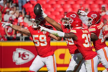 Commanders vs. Chiefs MNF Prediction: Tonight's Week 8 Monday Night Football Betting Preview & Picks