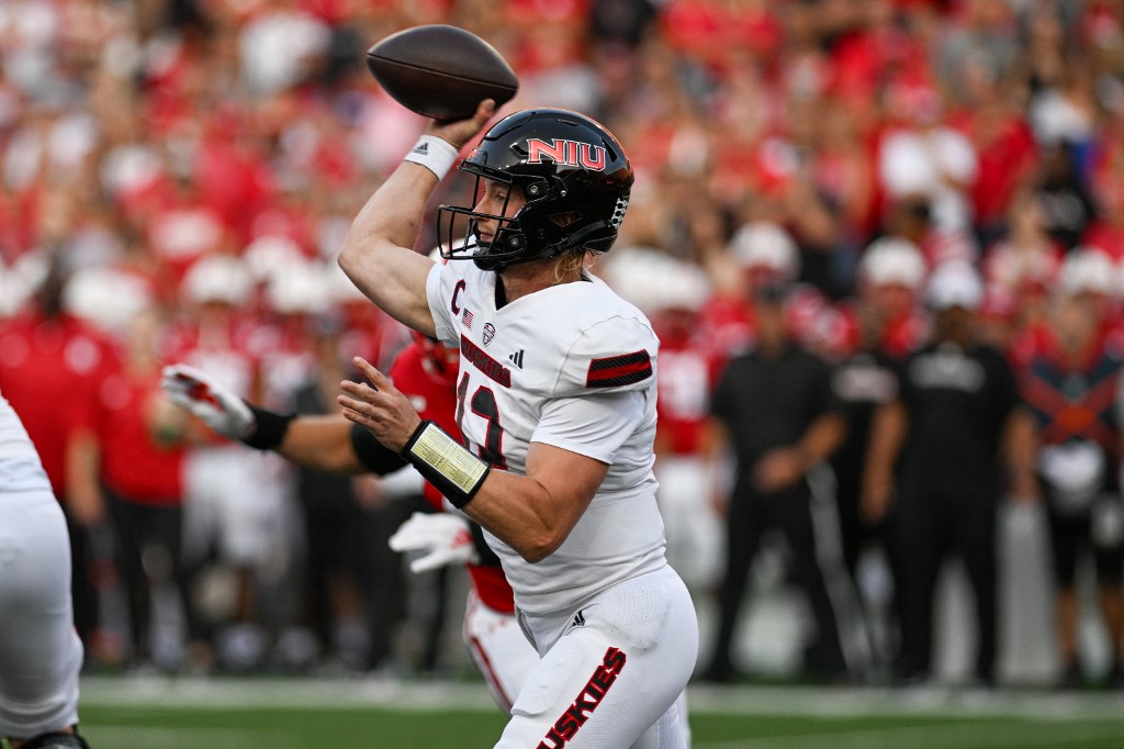 Western Michigan Vs. Northern Illinois Predictions, Picks & Odds Week ...