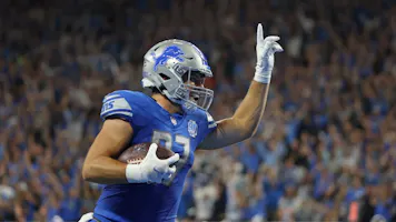 Detroit Lions tight end Sam LaPorta (87) scores a touchdown as we look at our anytime and first touchdown scorer predictions for Week 4.