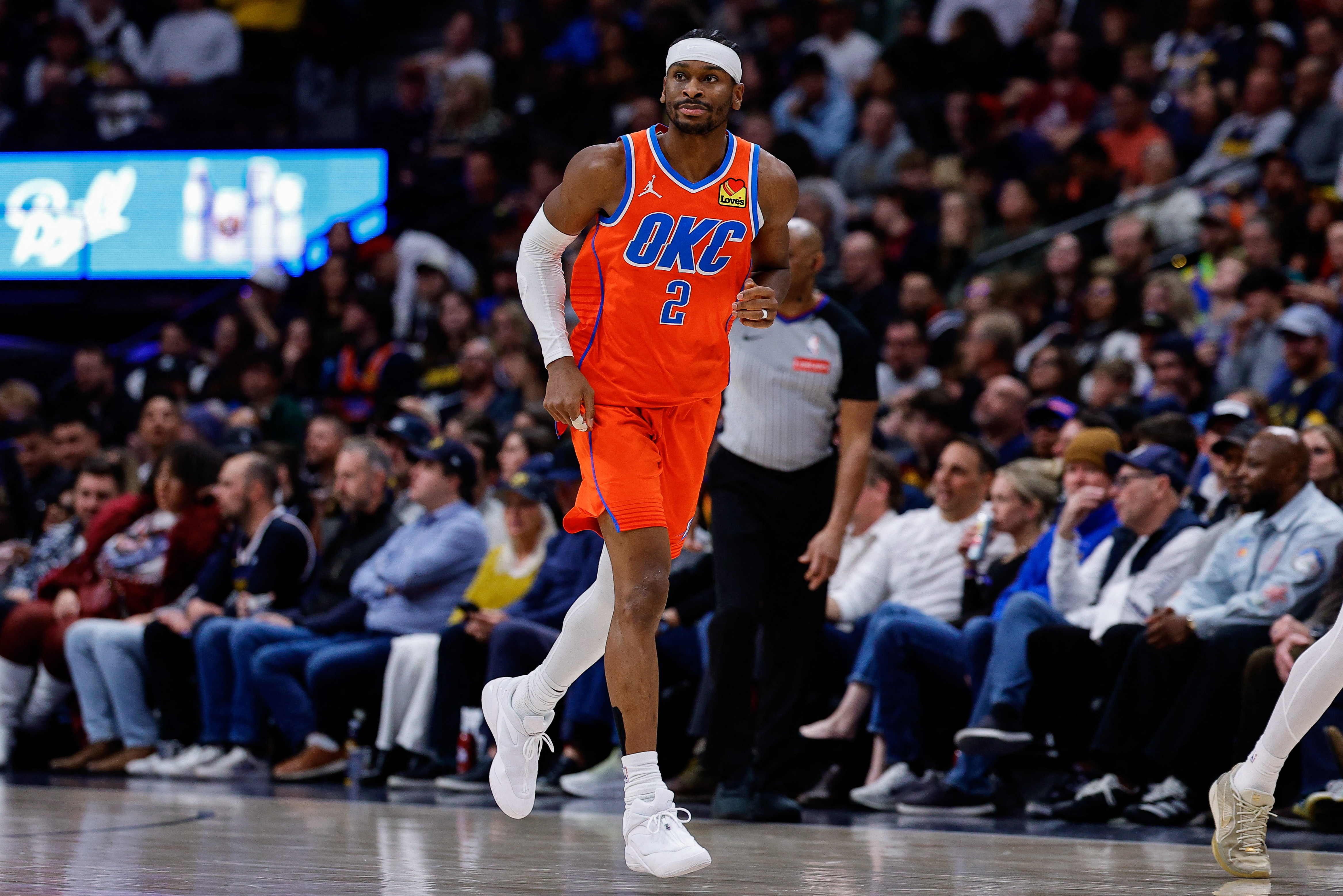 Oklahoma City Thunder guard Shai Gilgeous-Alexander (2) in the fourth quarter as we break down our Nuggets vs. Thunder player props tonight.