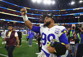 Will Aaron Donald Unretire? Rumors, Odds to Return to Rams with Myles Garrett