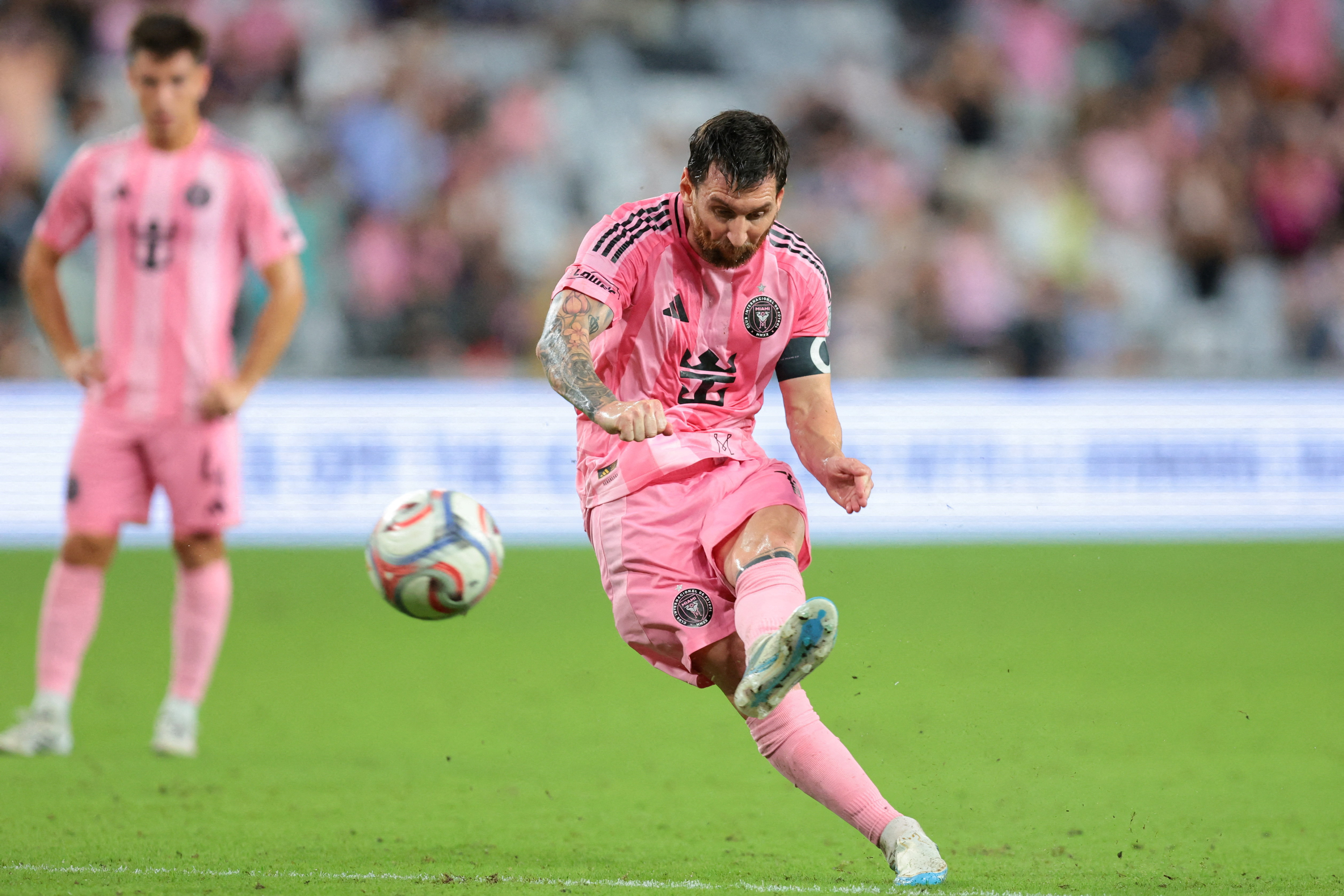 Inter Miami CF forward Lionel Messi (10) scores a free kick as he is featured in our Inter Miami vs. Atlanta United prediction.