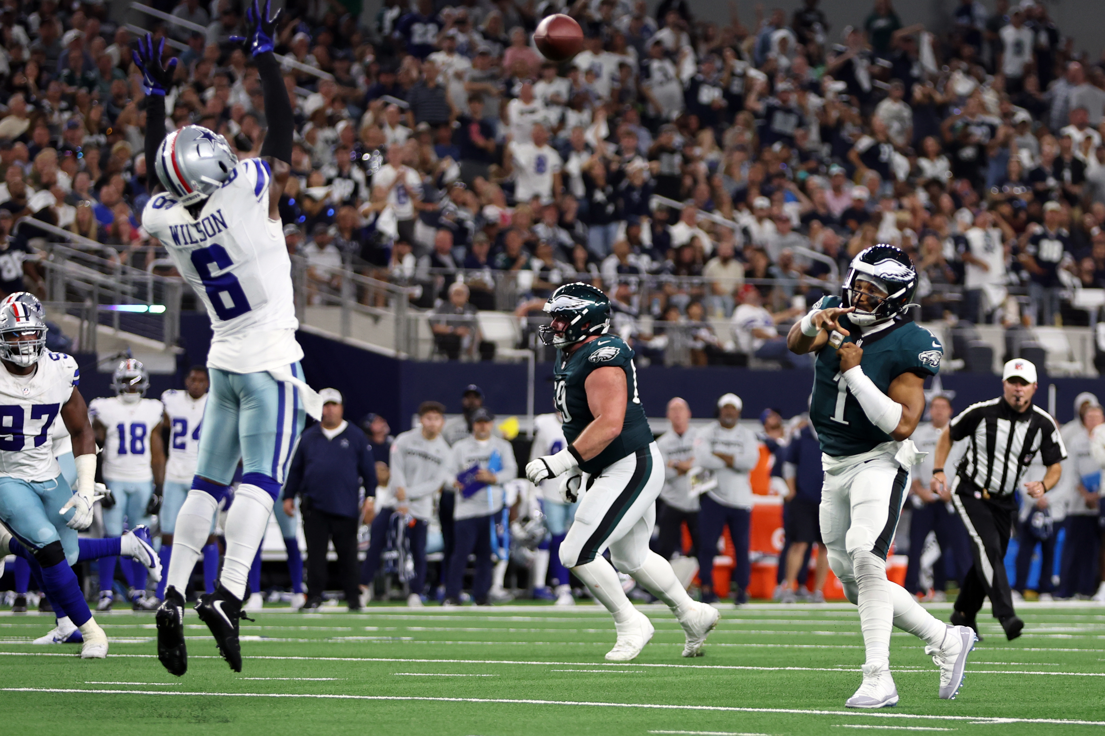 Best Cowboys vs. Eagles Player Prop Bets: NFL Week 1 Odds & Expert Picks Tonight