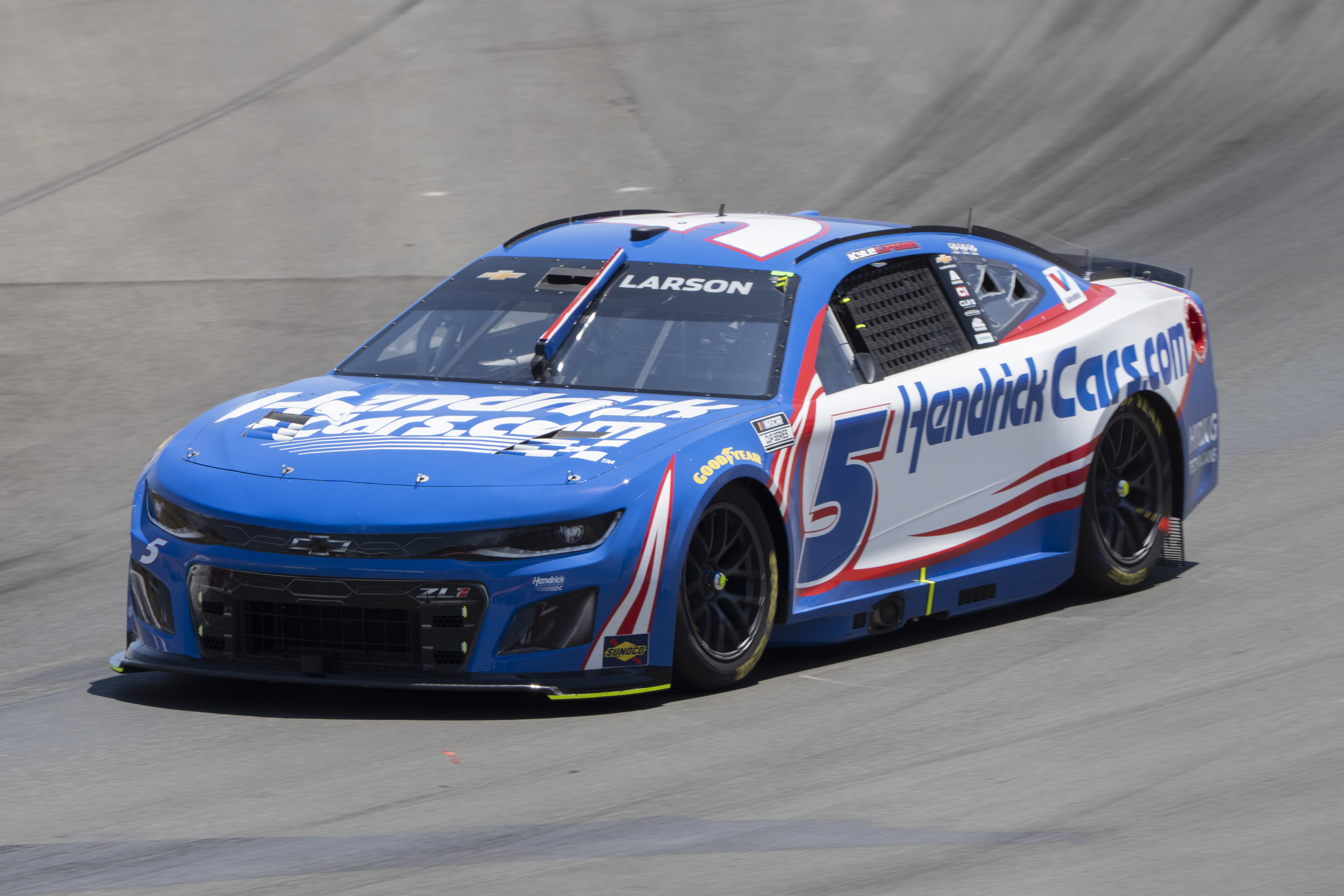 2025 NASCAR Predictions at Dover: Autotrader EchoPark Automotive 400 Odds, Prop Bets & Expert Picks