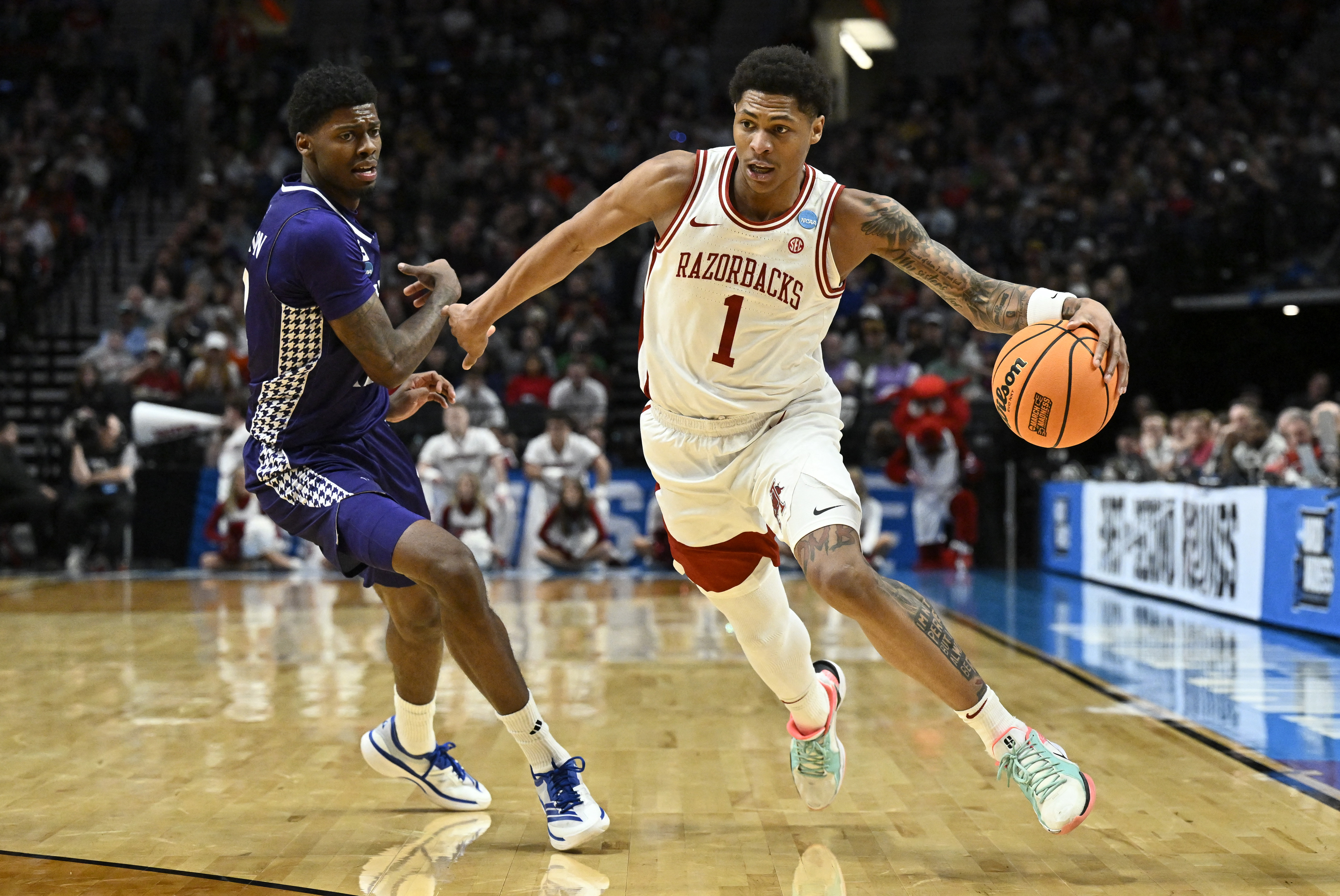 🏀 Arkansas vs. Arizona Prediction, Picks & Parlay: March Madness Sweet 16 Odds Today