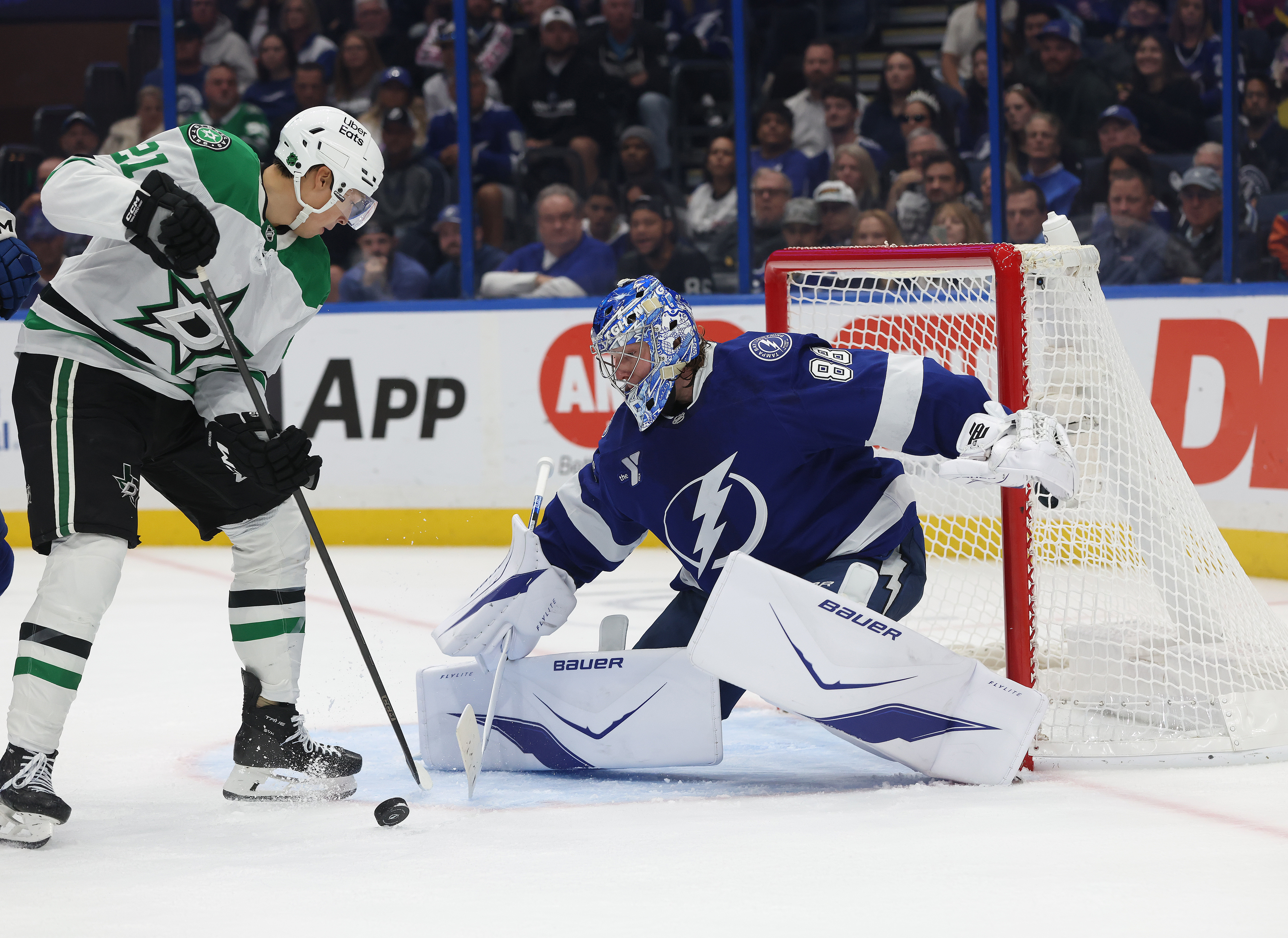 Best Oilers vs. Stars Player Props: NHL Prop Bet Picks for Tonight Nov. 4
