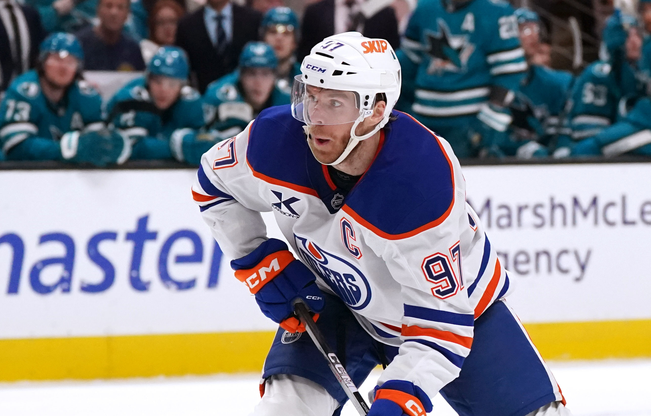 Edmonton Oilers center Connor McDavid (97) controls the puck as we take a closer look at the 2026-2027 Hart Trophy odds.