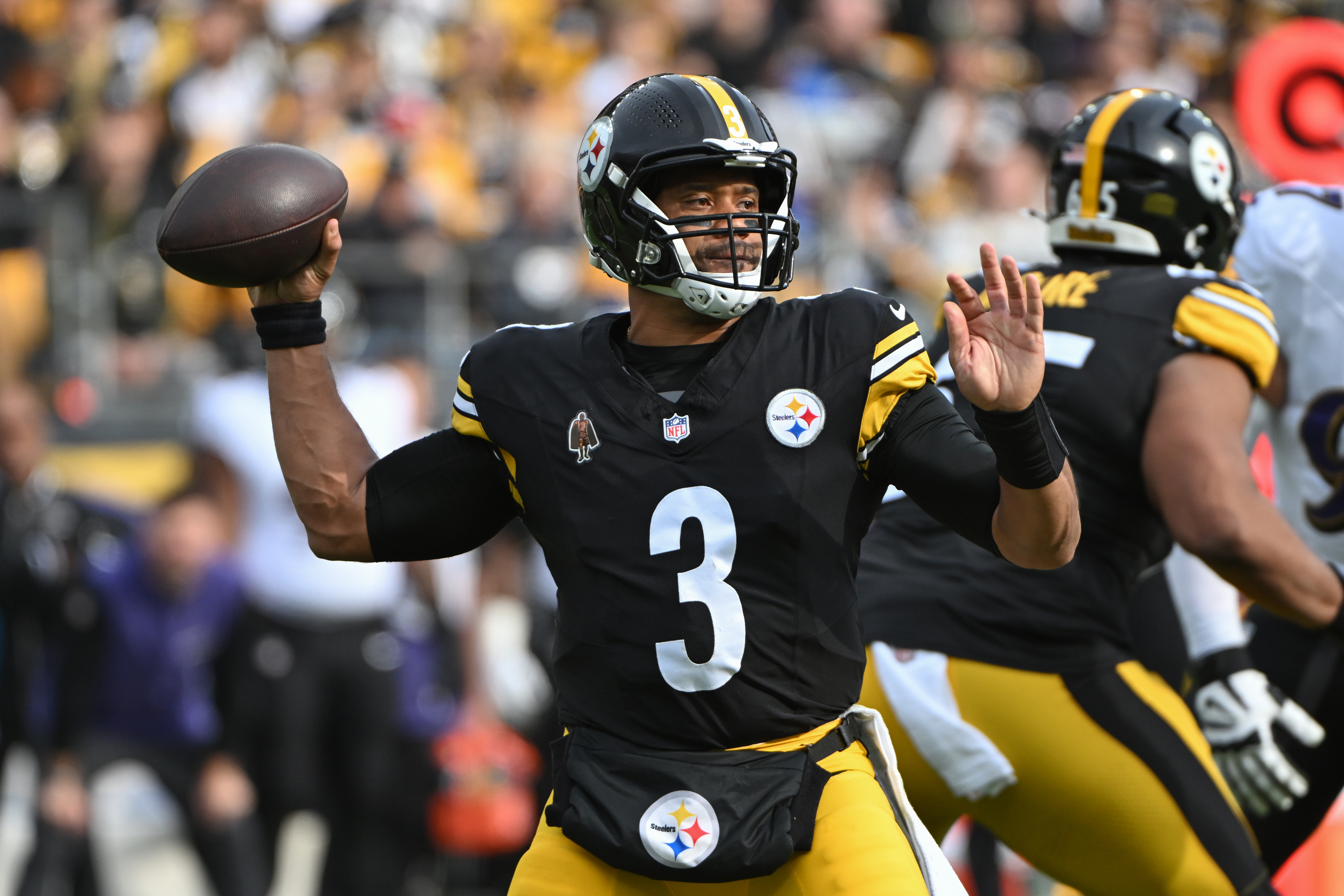 Steelers vs. Browns Early Picks, Predictions & Odds for TNF Week 12