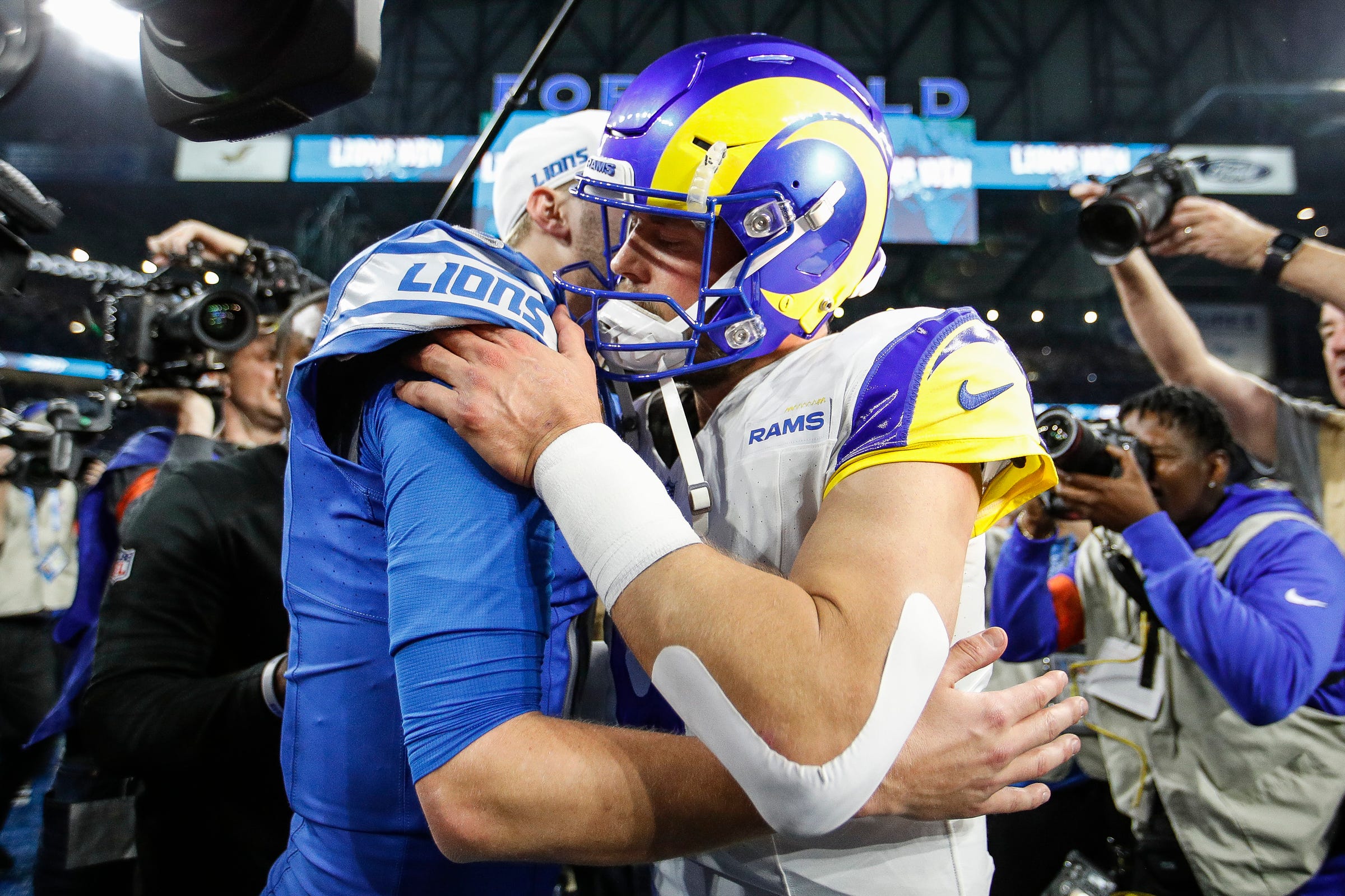 Rams vs. Lions Prediction, SNF Picks & Odds: Sunday Night Football