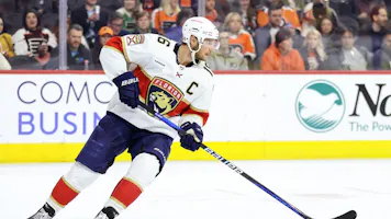 Aleksander Barkov #16 of the Florida Panthers in our Panthers vs. Maple Leafs picks.