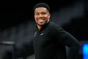 🏀 NBA Championship Odds & Favorites 2027: Thunder, Spurs Among Favorites to Win