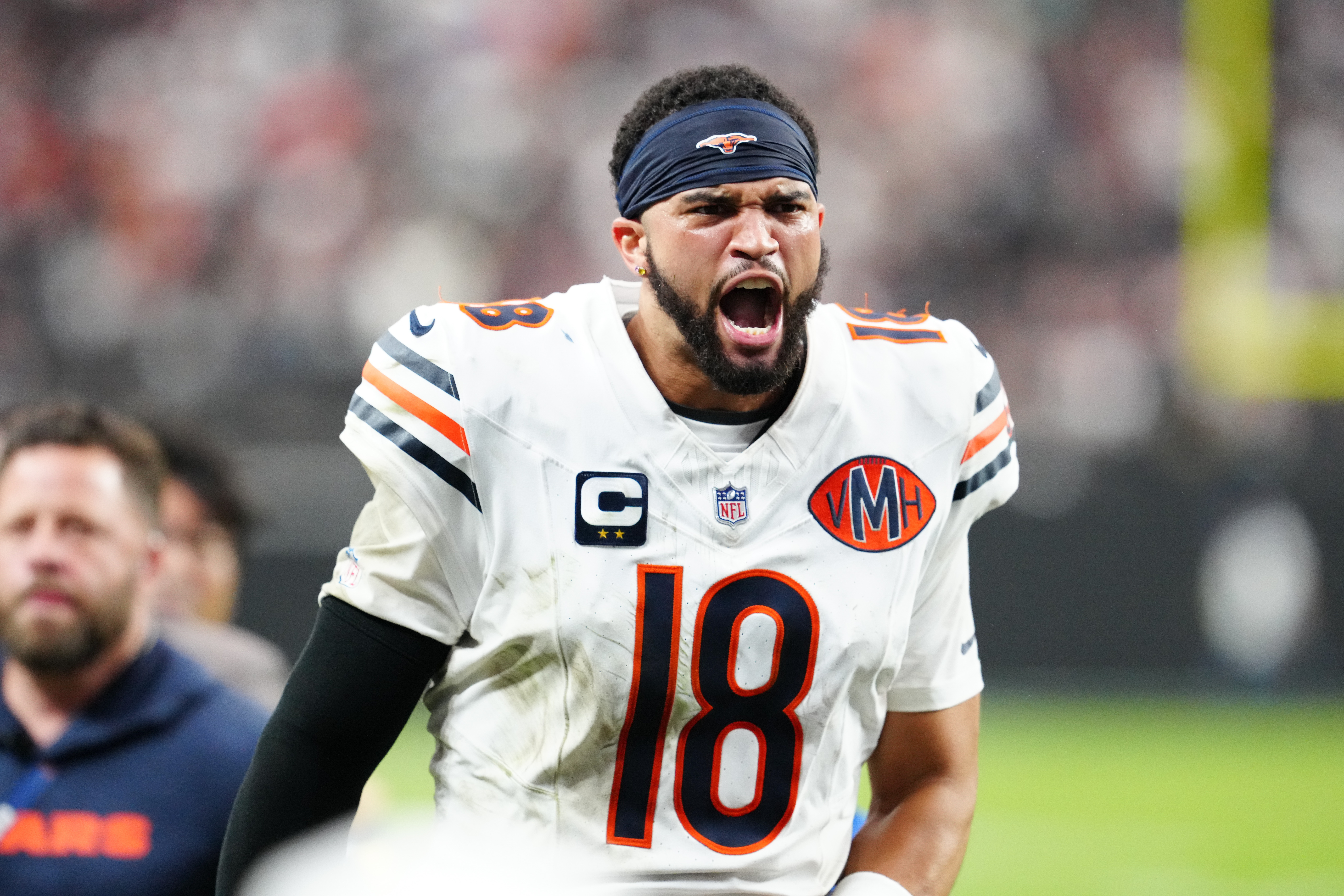 Bears vs. Commanders Prediction & Odds: Monday Night Football Opening Odds & MNF Picks
