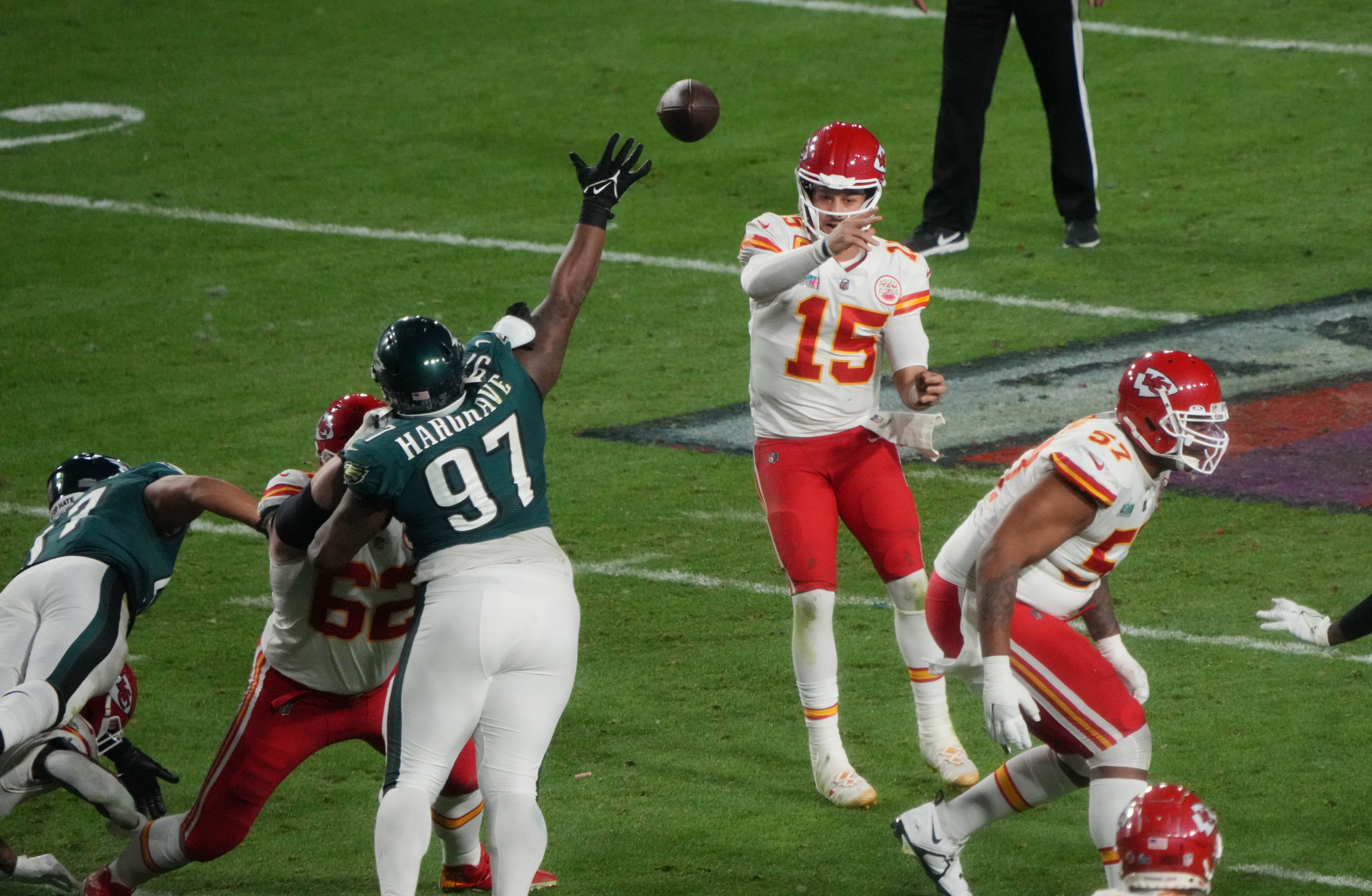 Who Will Win Super Bowl 2025: Everything You Need to Know About Chiefs vs. Eagles Odds