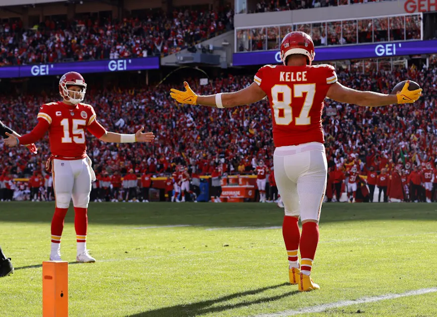 Tight end Travis Kelce of the Kansas City Chiefs celebrates with quarterback Patrick Mahomes after catching a touchdown pass against the Cincinnati Bengals in the AFC Championship Game at Arrowhead Stadium. Photo by David Eulitt Getty Images via AFP.