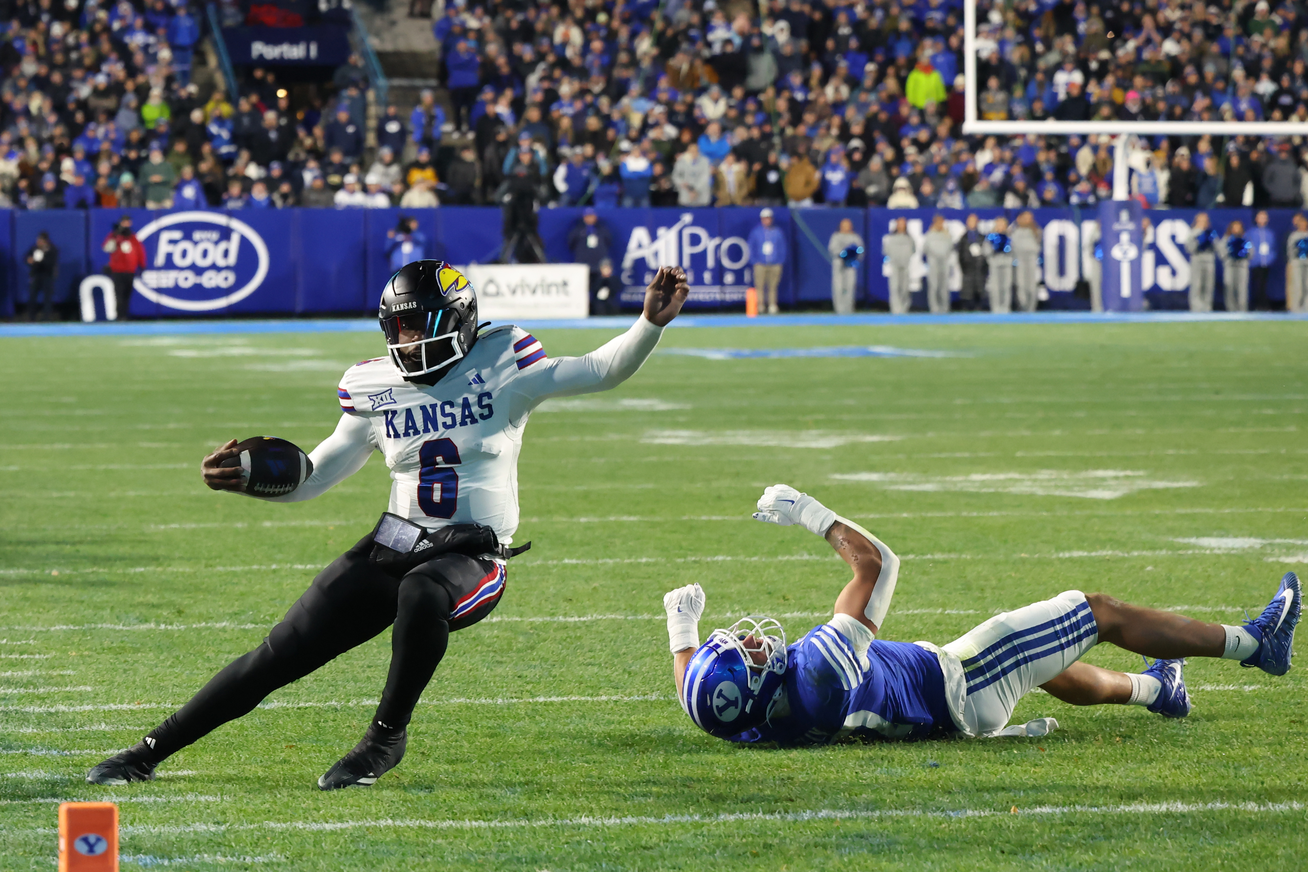 College Football Parlay Picks & Predictions Week 0: Our Best Bets at +592 Odds