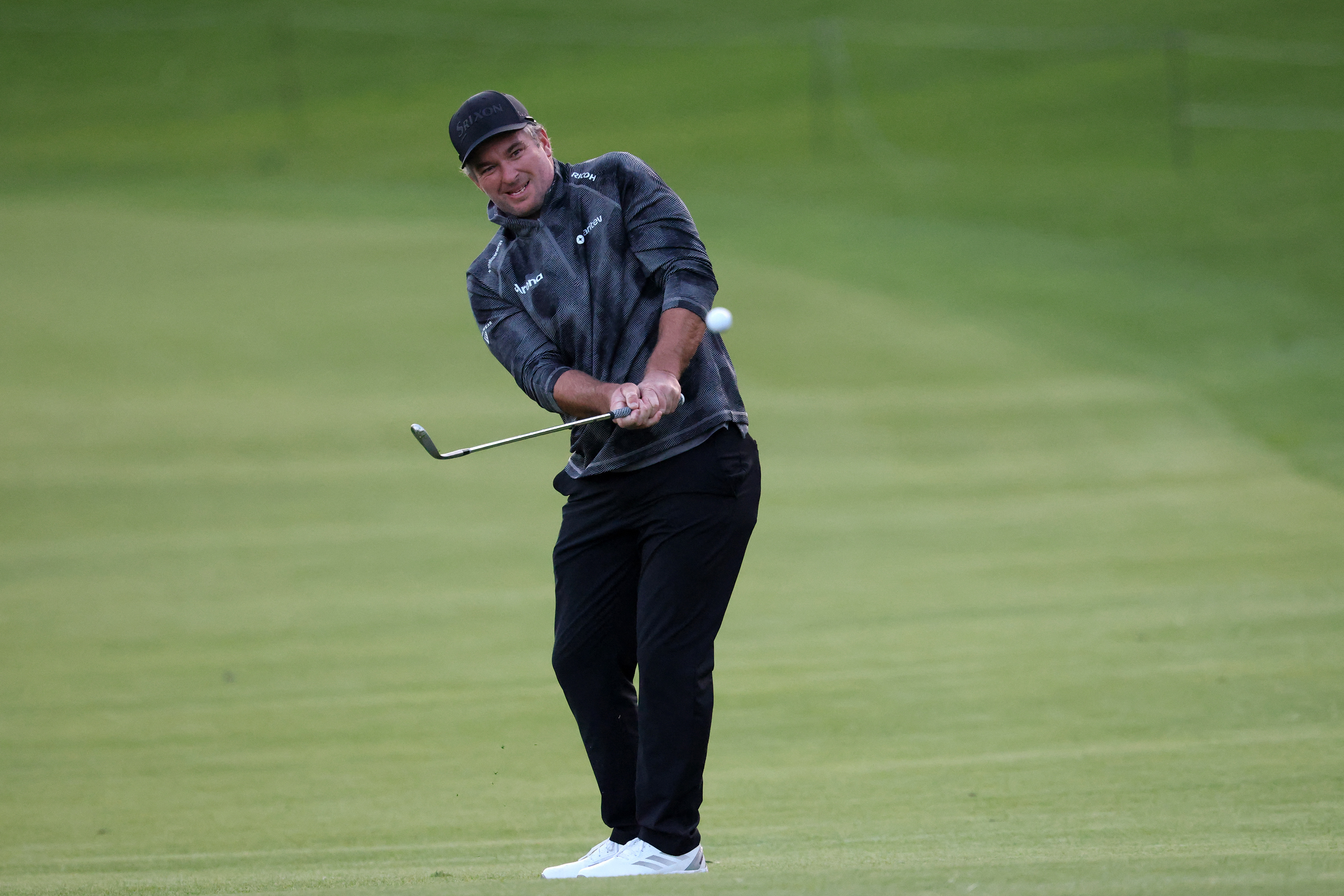 Ryan Fox chips onto the 18th green as we break down our Arnold Palmer Invitational long shots & sleeper picks.