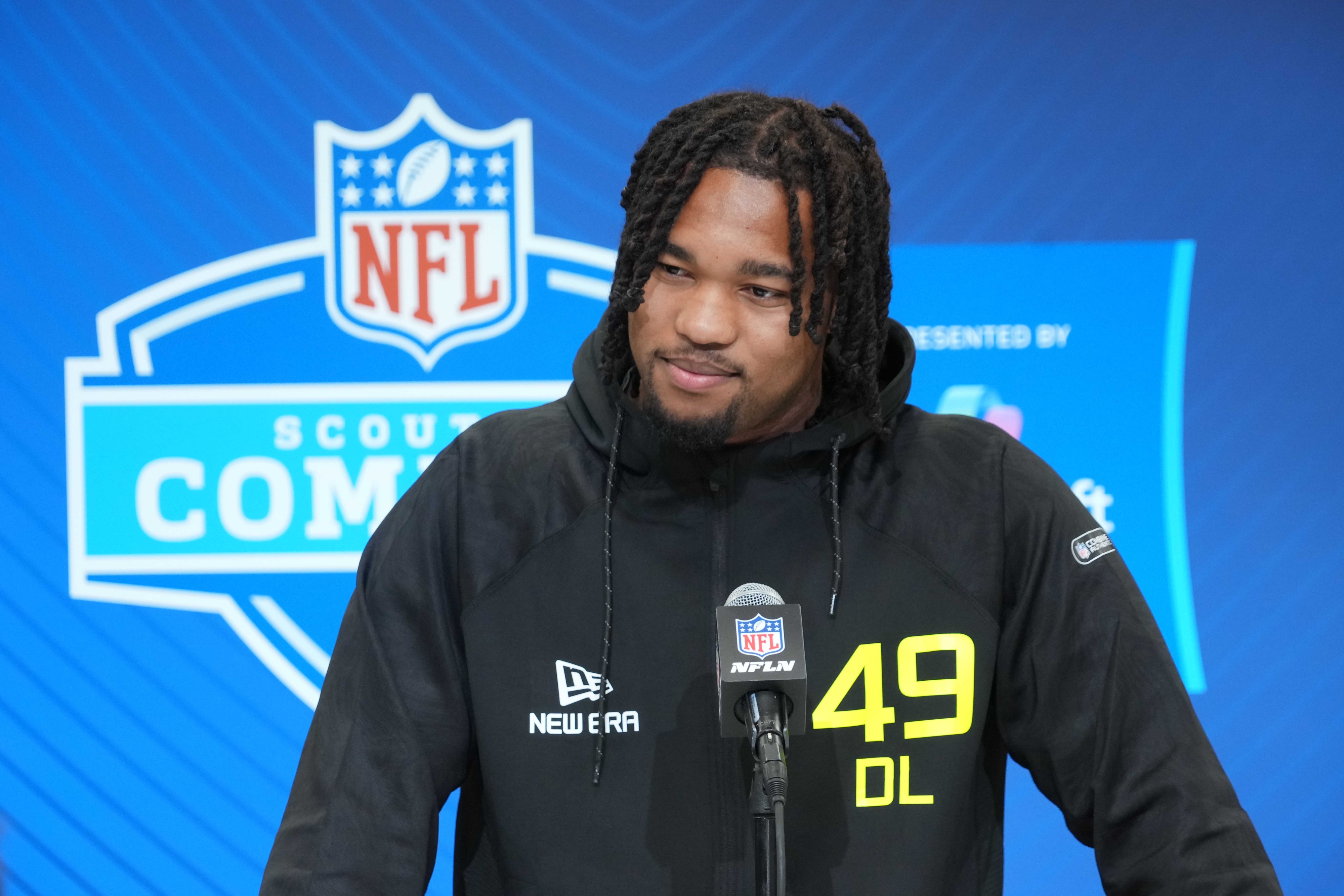 NFL Rookie of the Year Odds 2025: Prediction & Betting Favorites as Training Camp Begins
