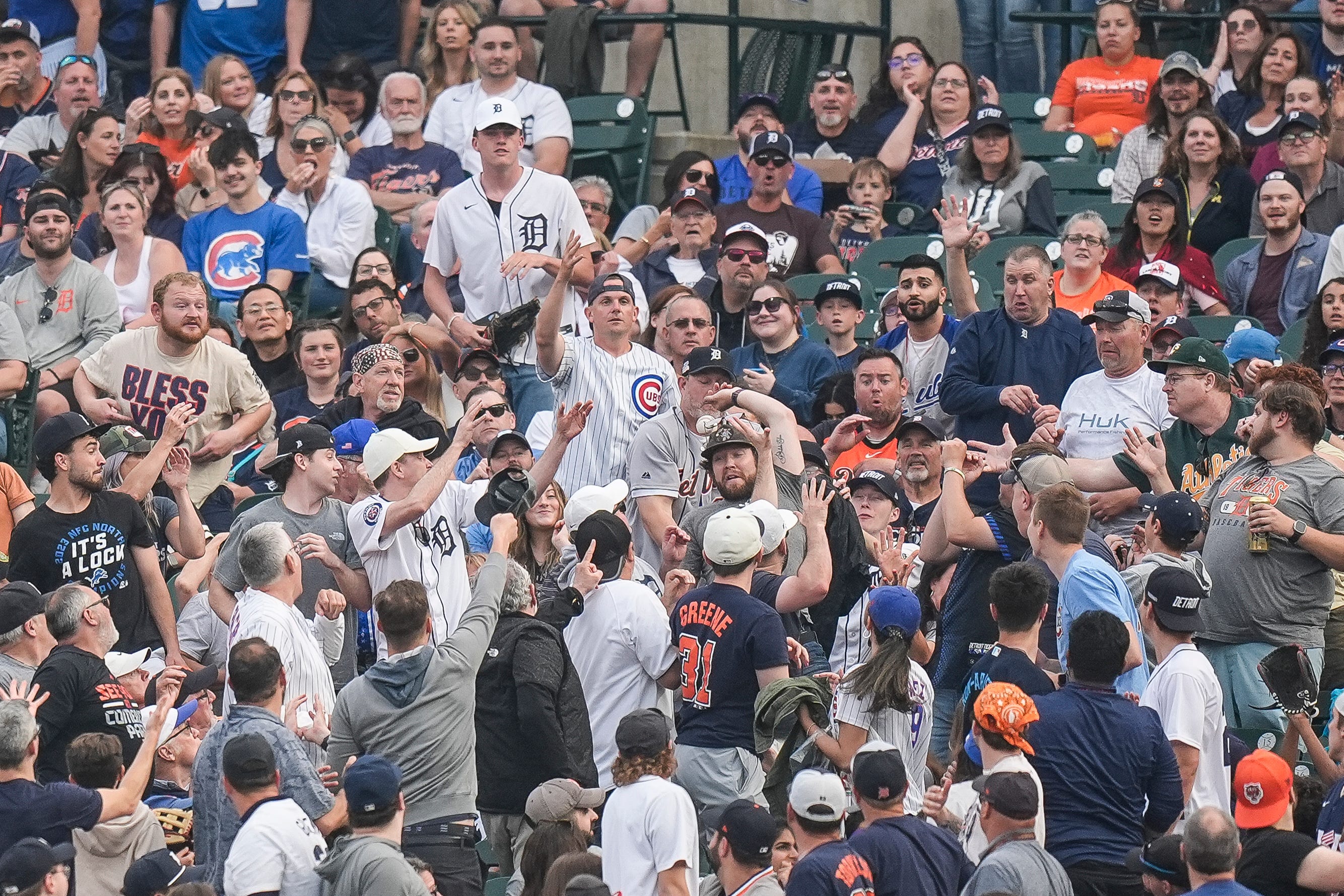 The 10 Best MLB Ballparks for Catching a Foul Ball: Comerica Leads the Way