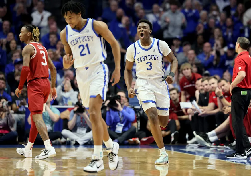 D.J. Wagner of the Kentucky Wildcats celebrates after making a 3-point shot against the Arkansas Razorbacks. We expect Wagner to have a big game in our Oakland vs. Kentucky prediction.