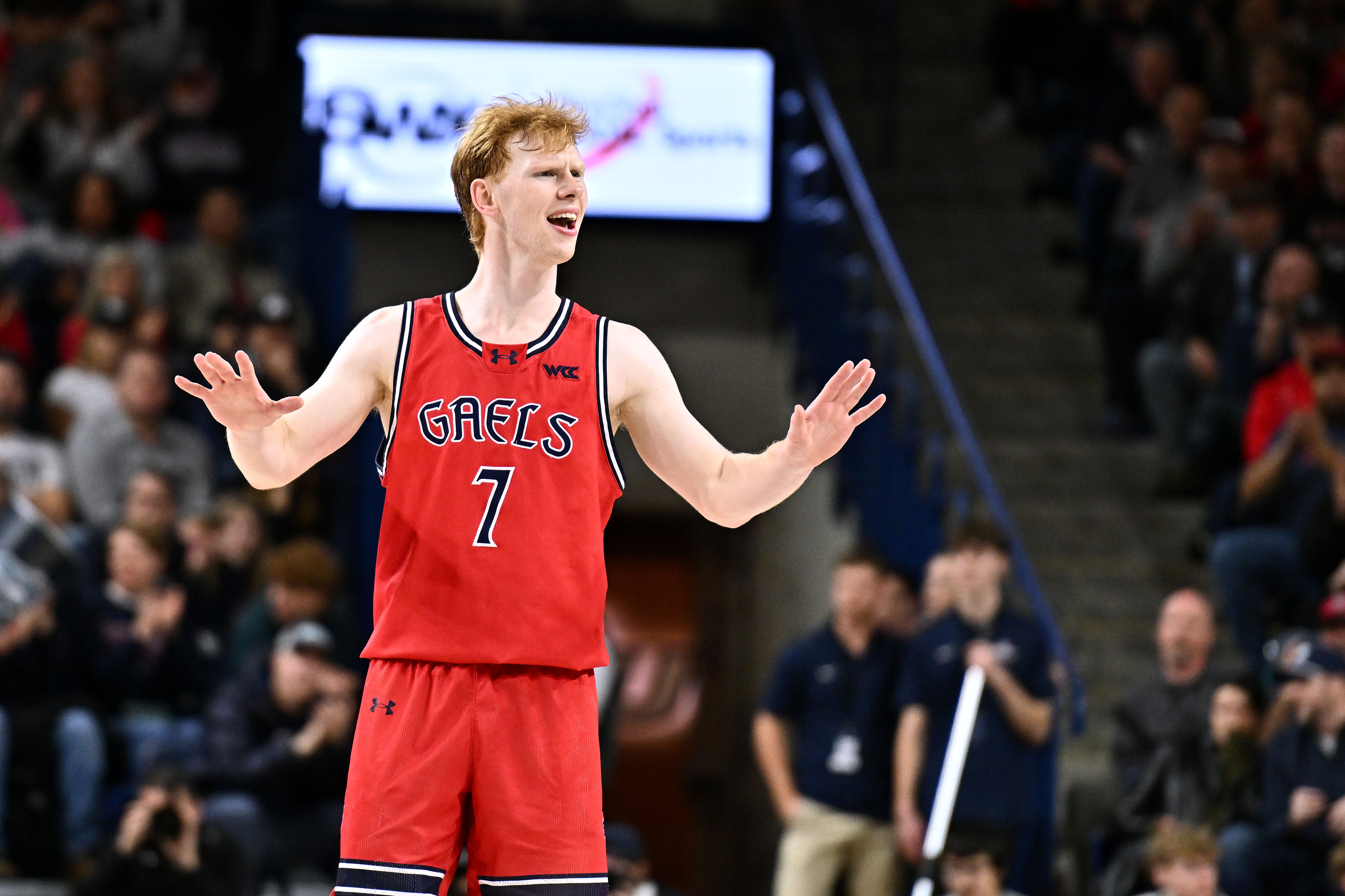 Saint Mary's Gaels guard Joshua Dent (7) tries to get his teammate to relax as we break down our College basketball Play of the Day.