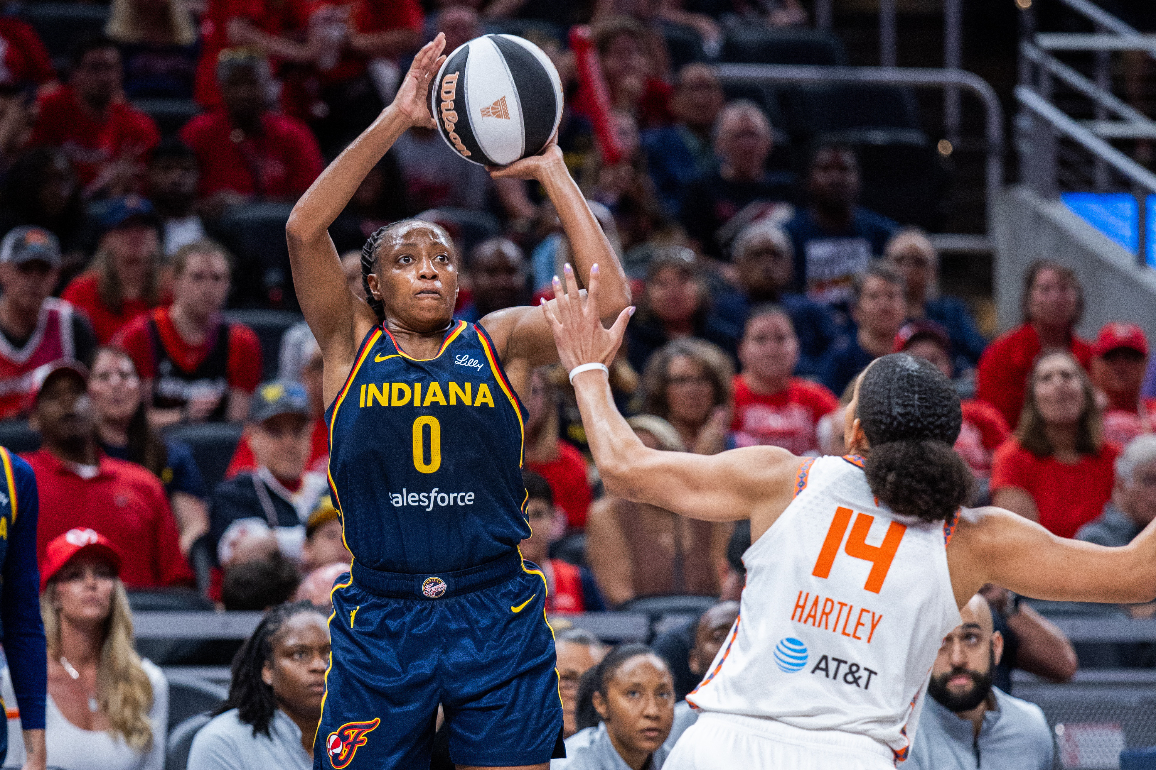 Fever vs. Sun Predictions, Odds & WNBA Best Bets: Aug. 17