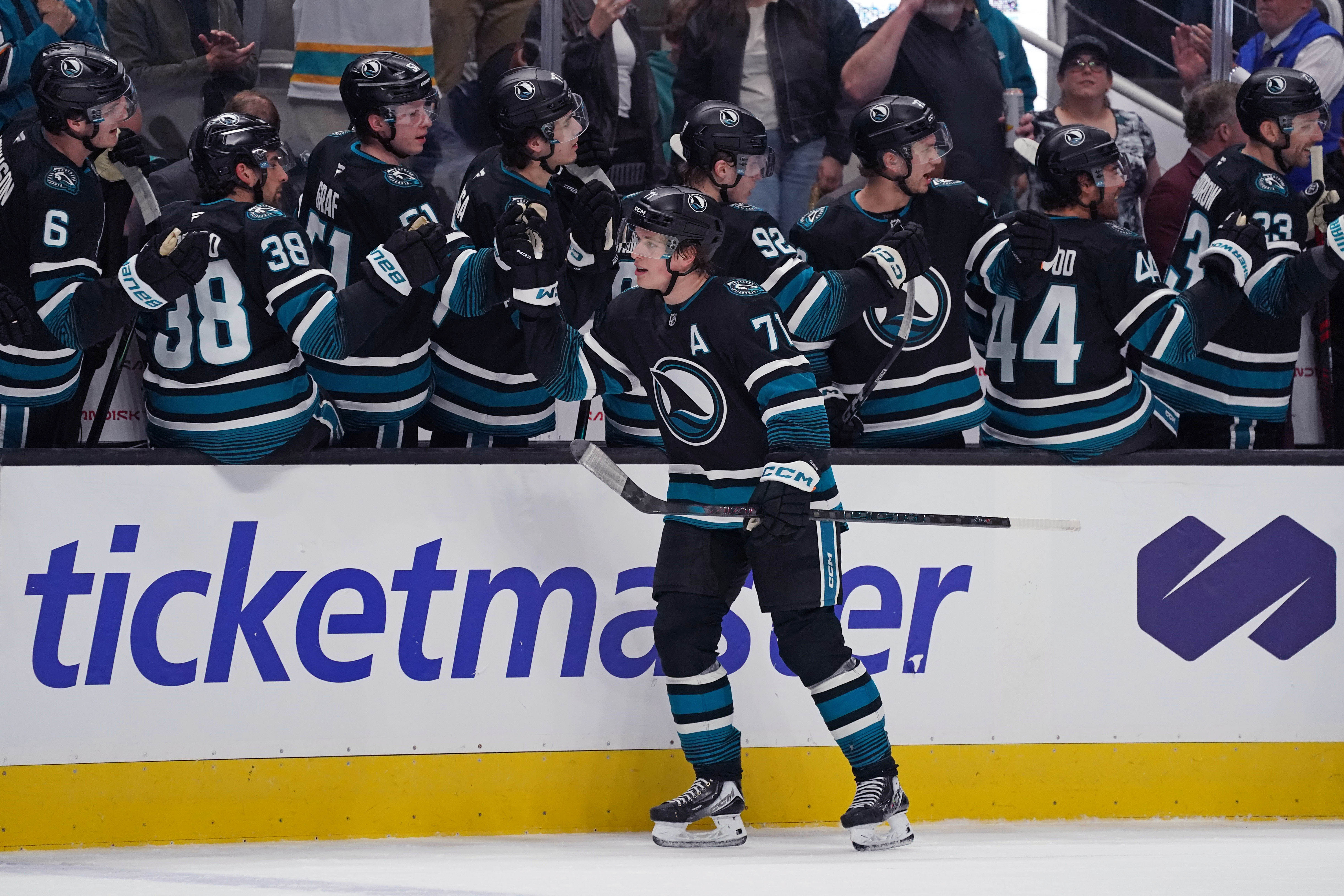 🏒 NHL Anytime Goal Scorer Predictions Tonight: Top Goal Scorer Picks for April 16