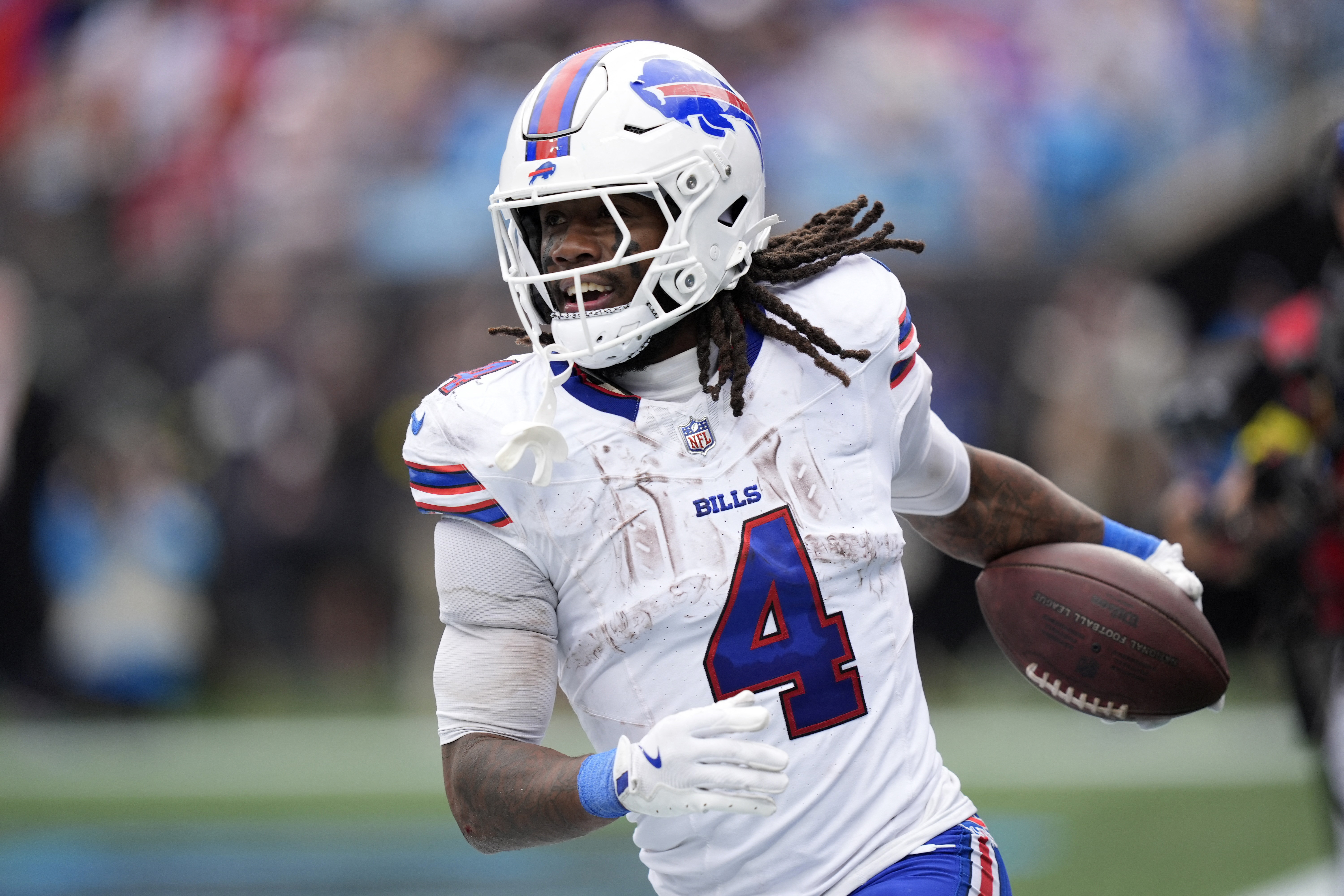Buffalo Bills running back James Cook III (4) reacts after scoring a touchdown as we provide our best NFL touchdown Over/Unders for 2026.