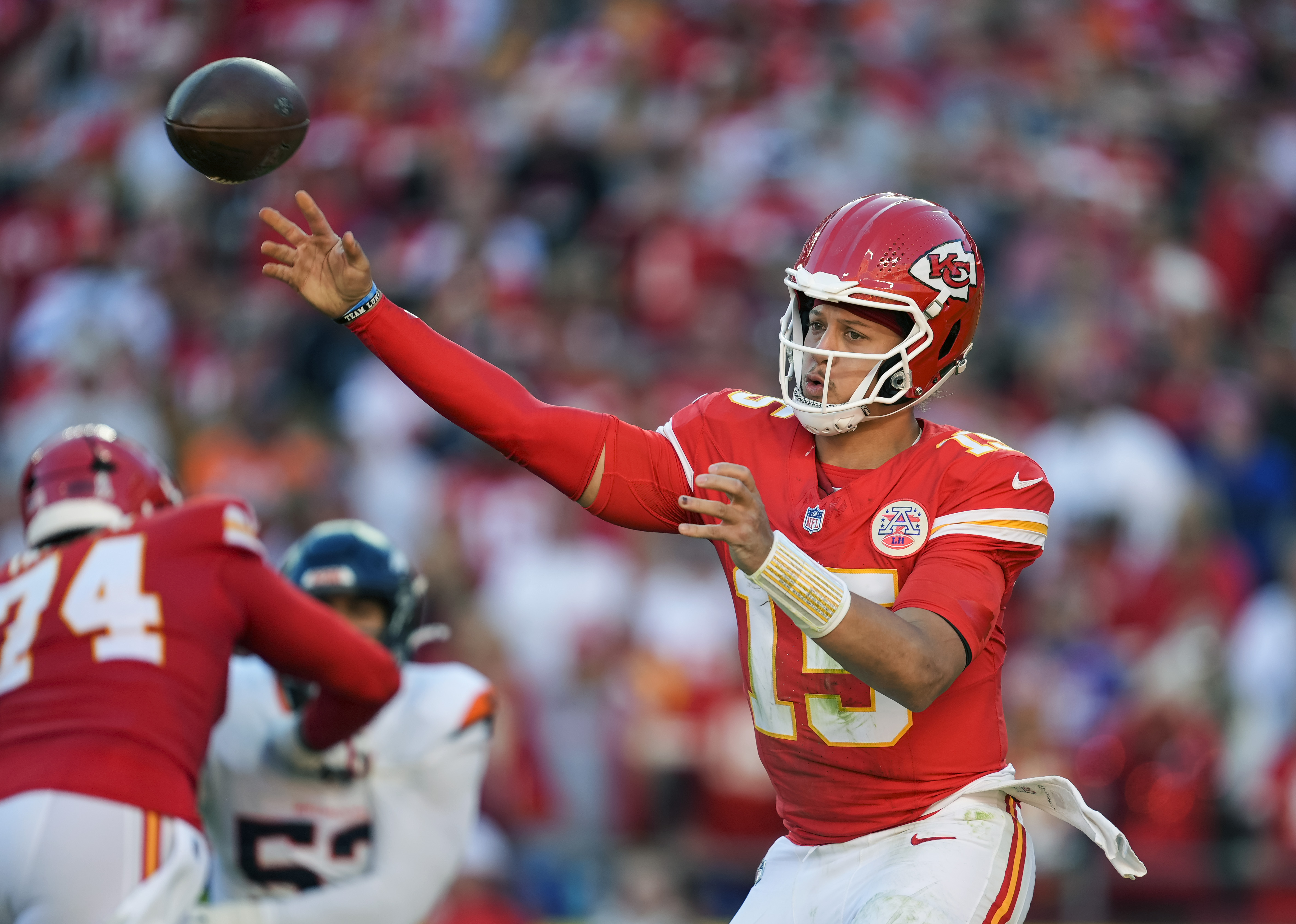 Chiefs vs. Bills Prediction, Picks & Odds: Week 11