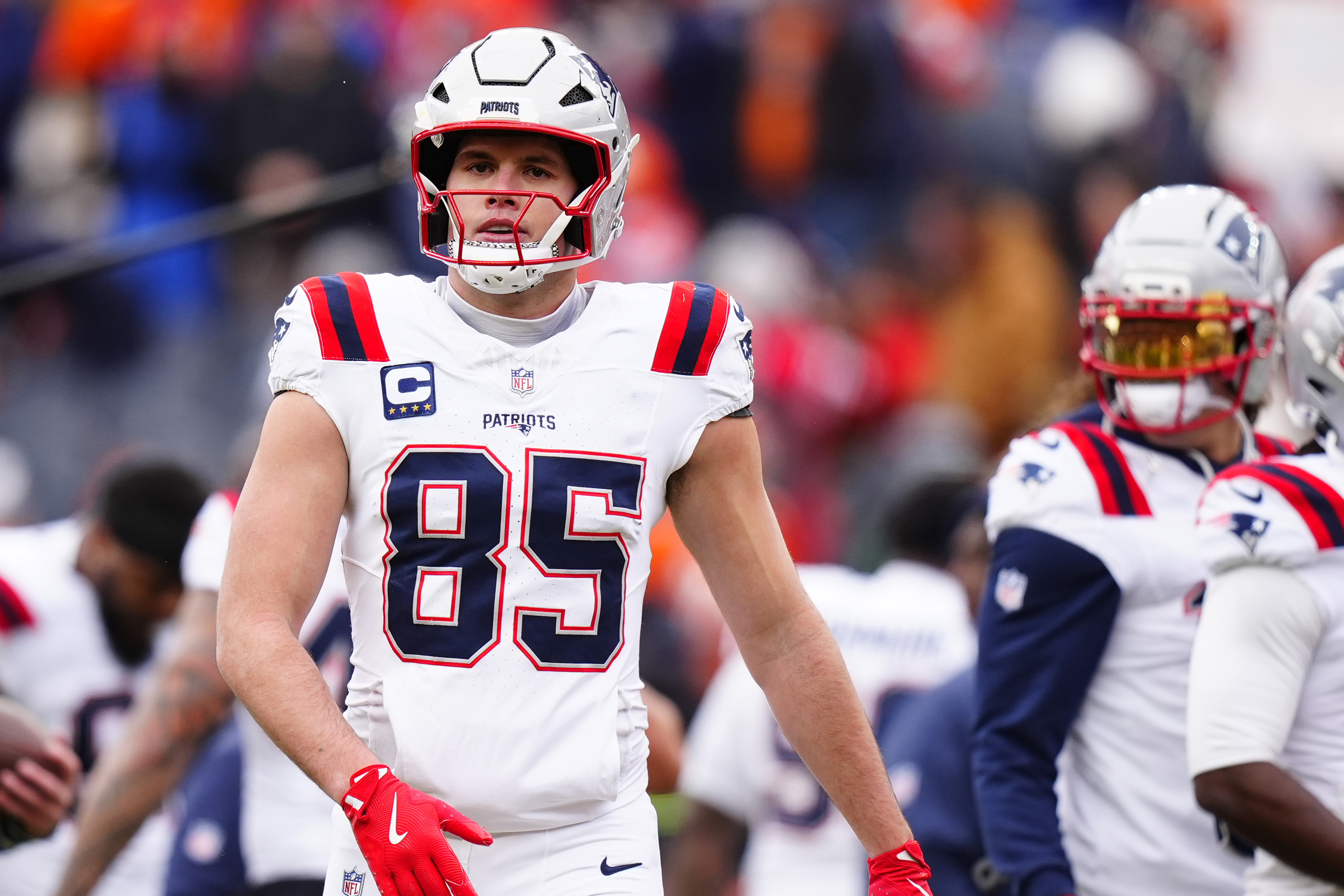 New England Patriots tight end Hunter Henry (85) looks on as we offer our first touchdown scorer predictions for Seahawks vs. Patriots.