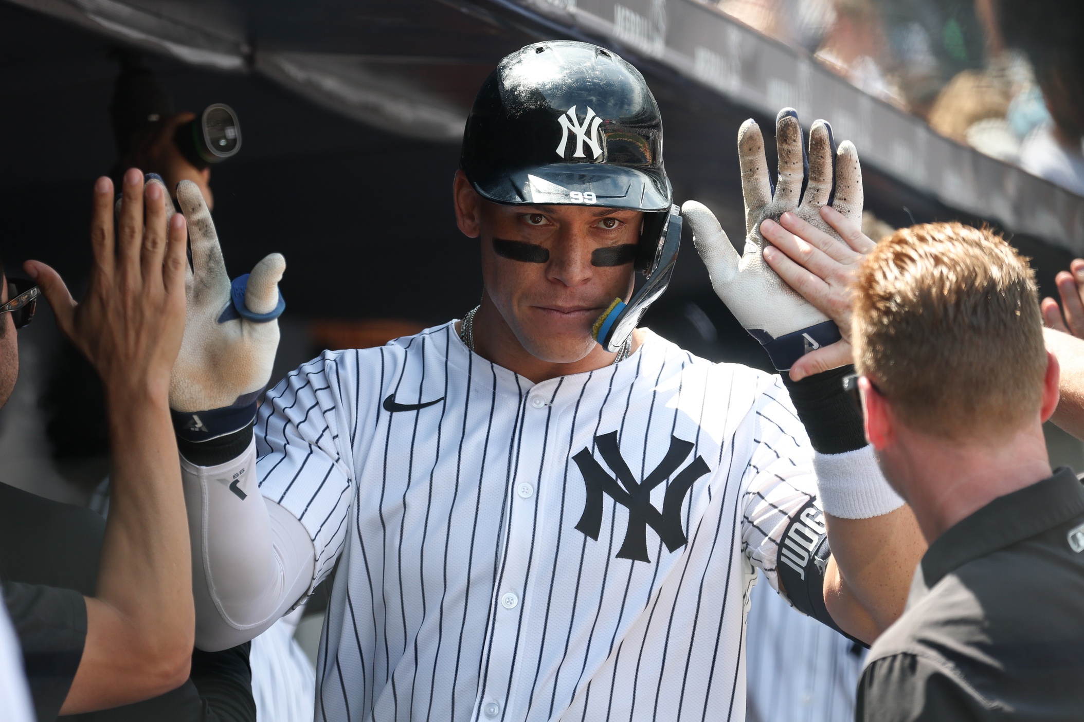 Home Run Leader Odds & Predictions at MLB All-Star Break: Can Favorite Judge Catch Raleigh?